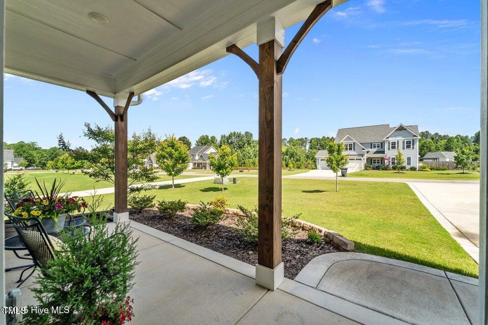 829 Warwick Lane