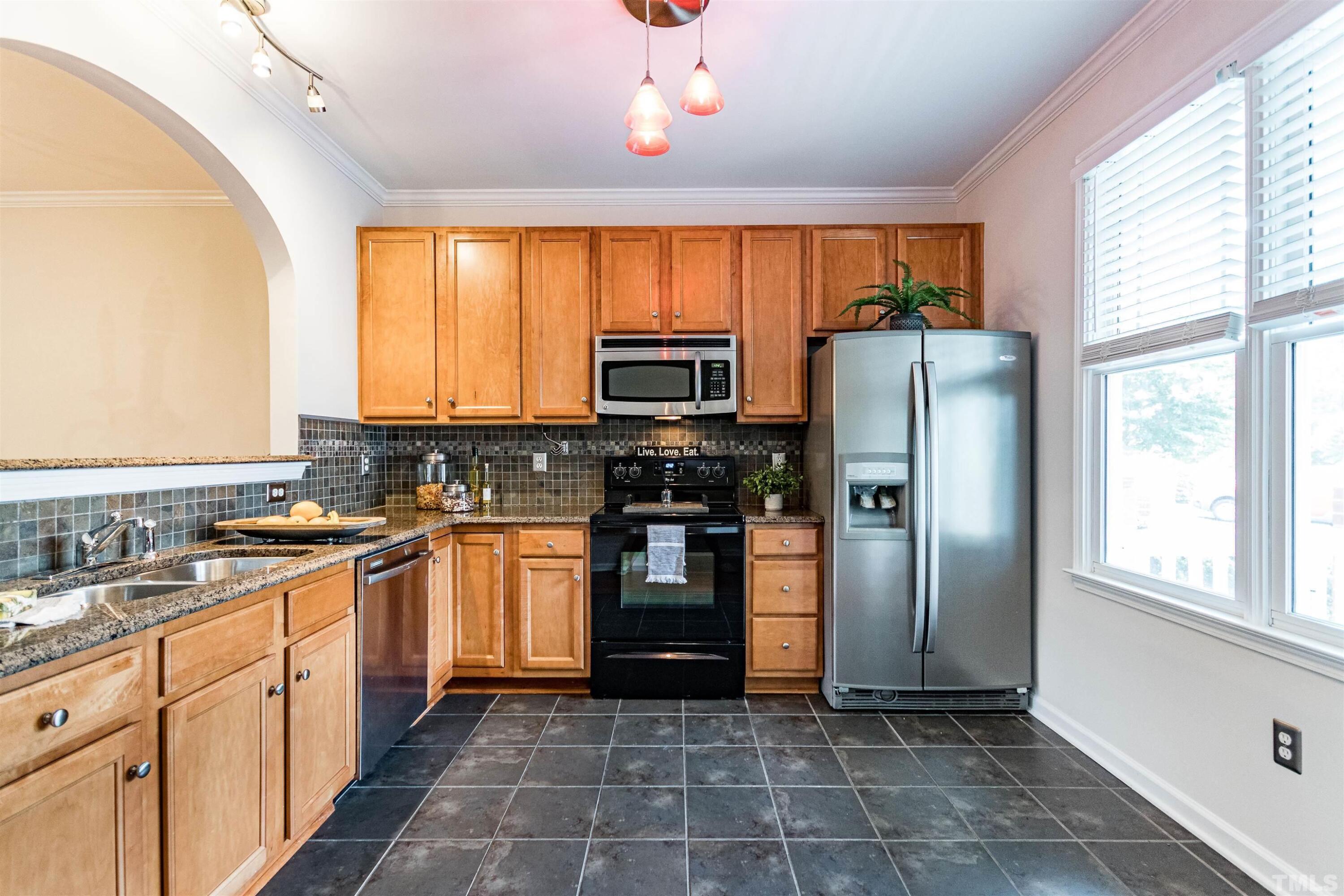 1041 Mica Lamp Court