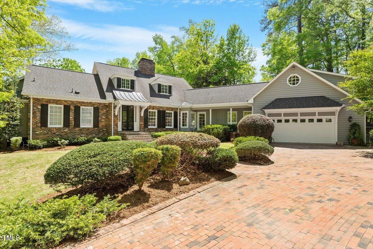 2140 N Lakeshore Drive