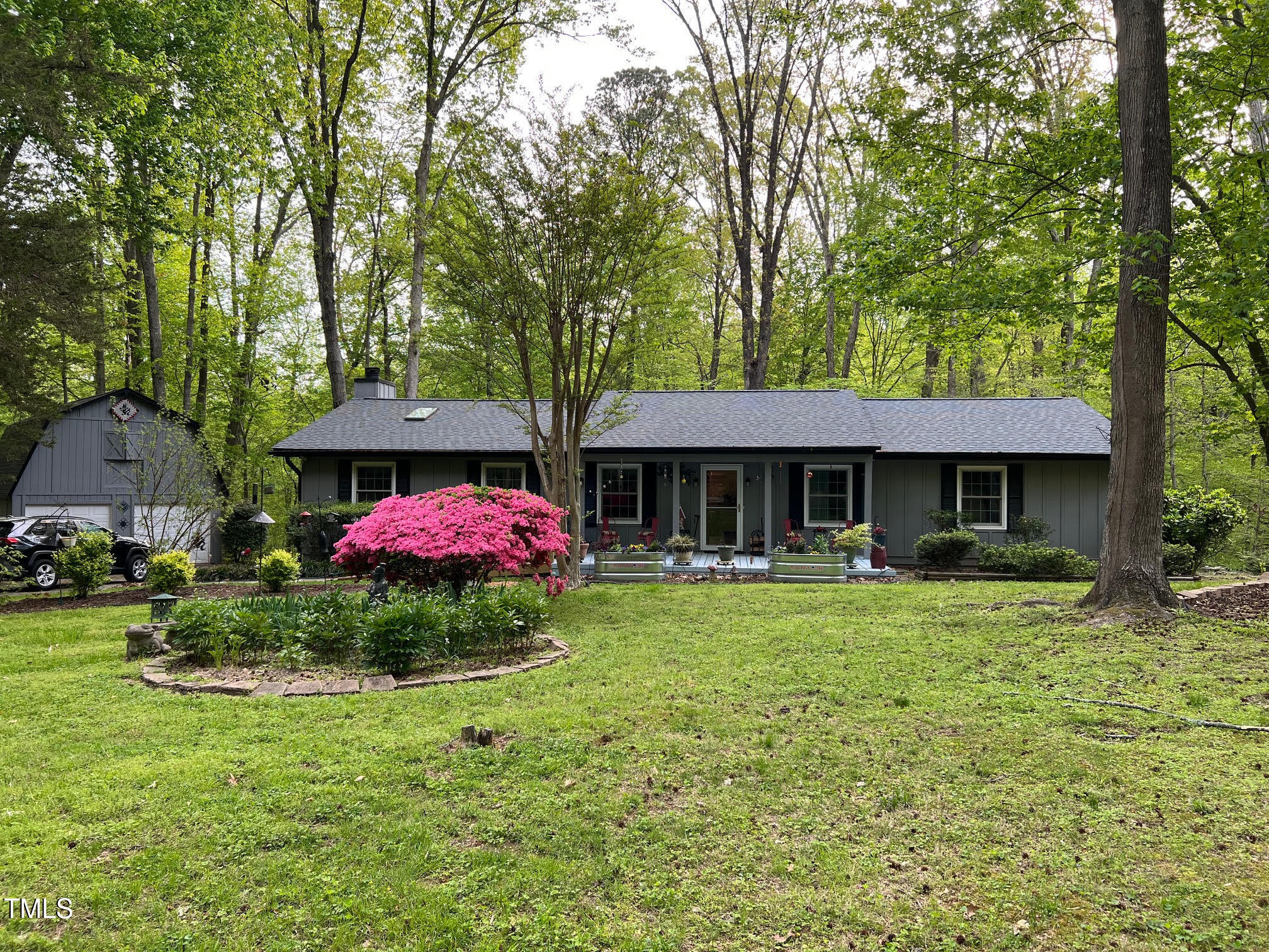 220 Cardinal Drive