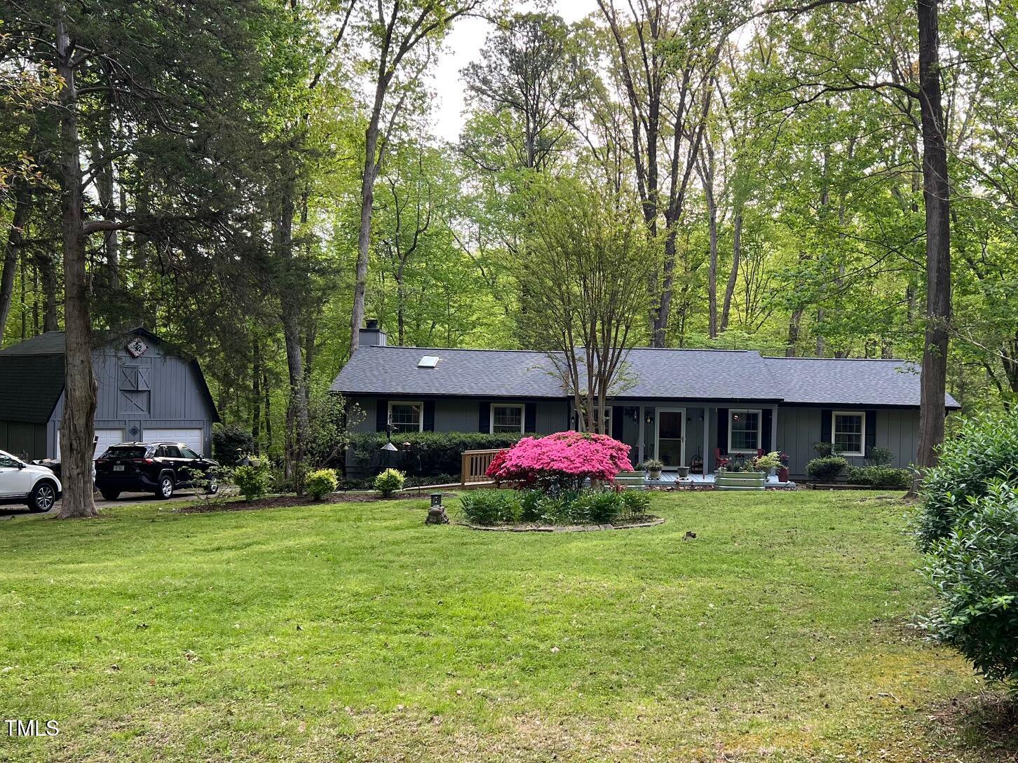 220 Cardinal Drive