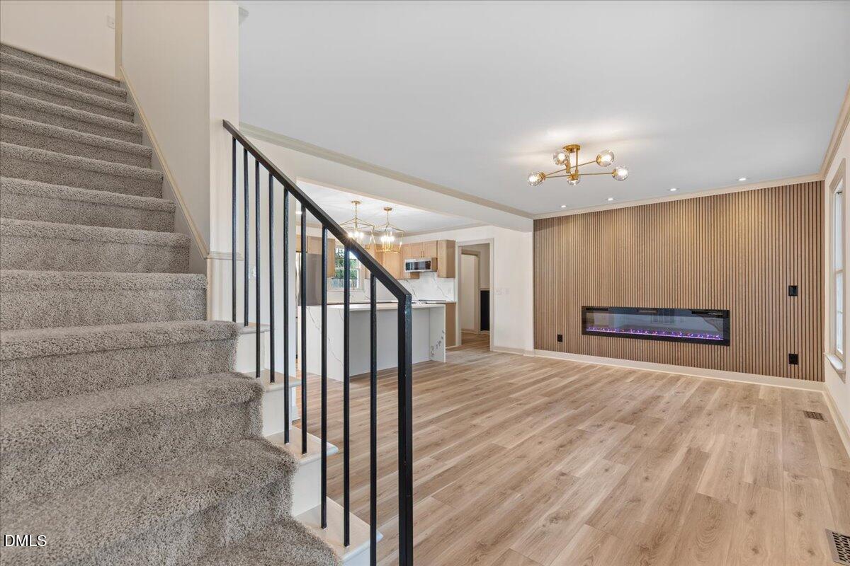 3700 Crooked Brook Trail