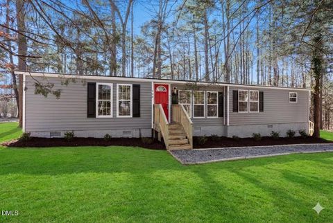 106 Par Circle Garner NC 27529