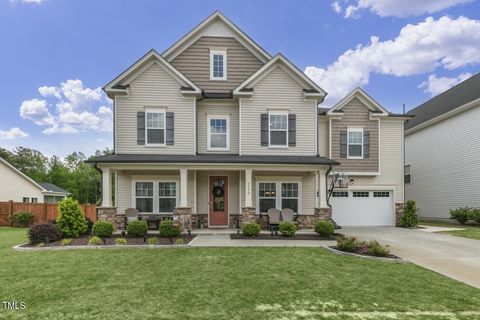 Single Family Residence in Raleigh NC 3356 Table Mountain Pine Drive.jpg