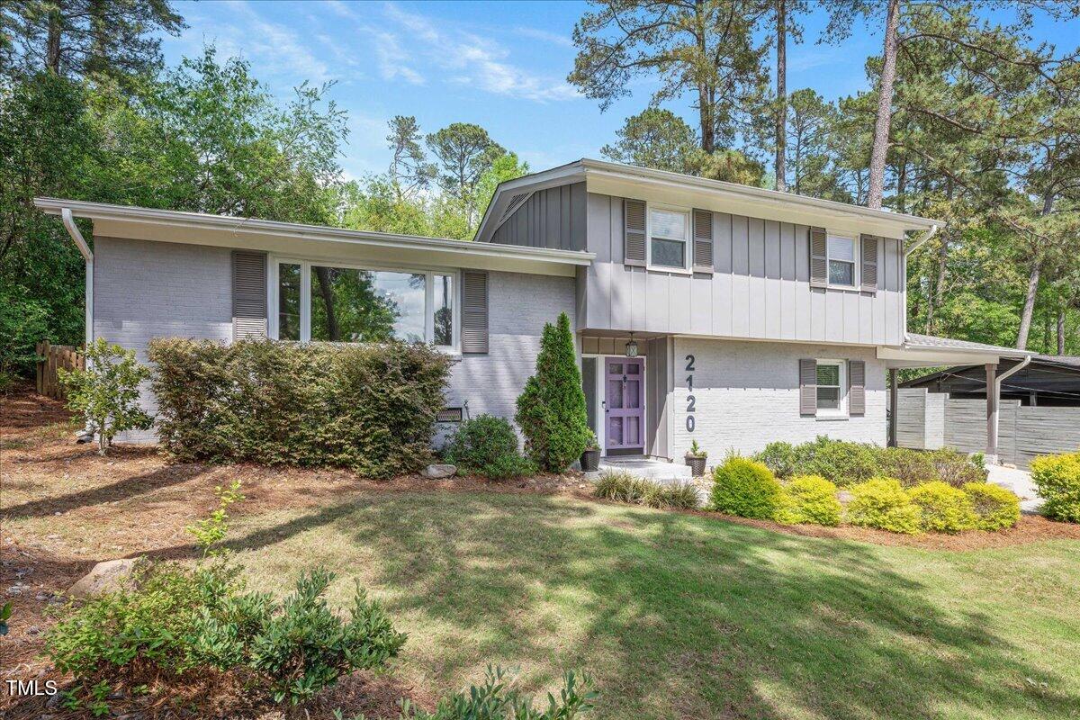 2120 Hillock Drive
