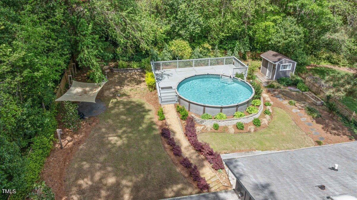 2120 Hillock Drive