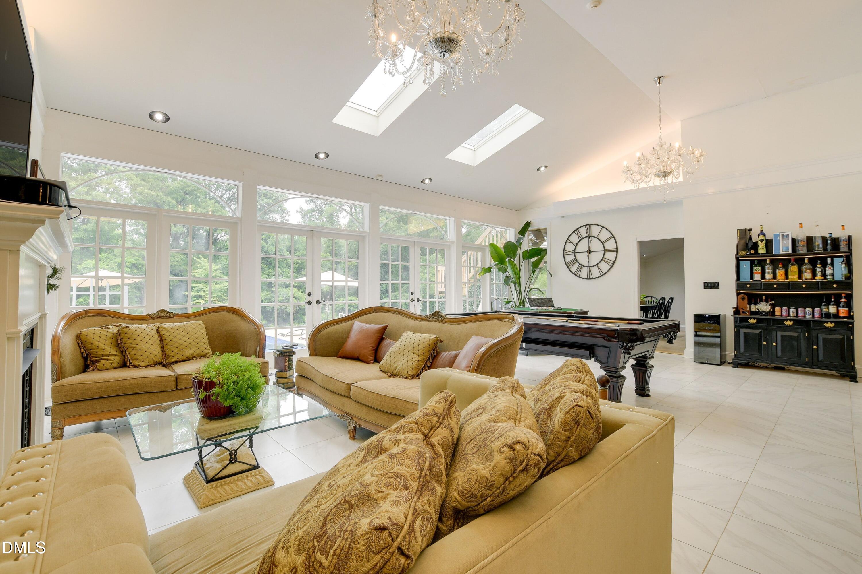 4125 Farrington Road