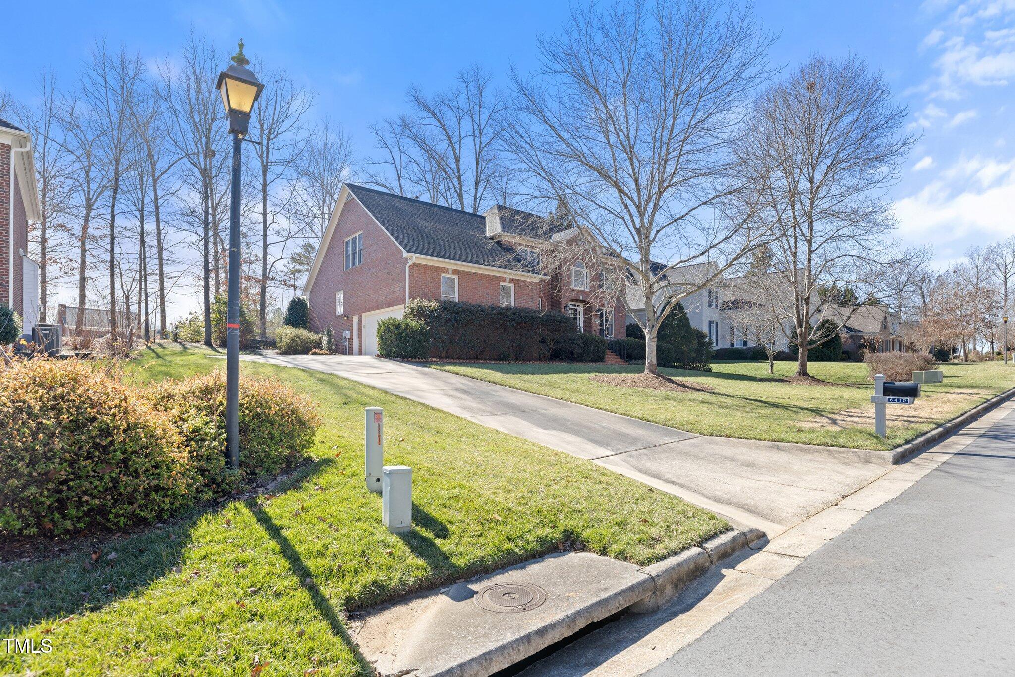 6410 Clubside Drive