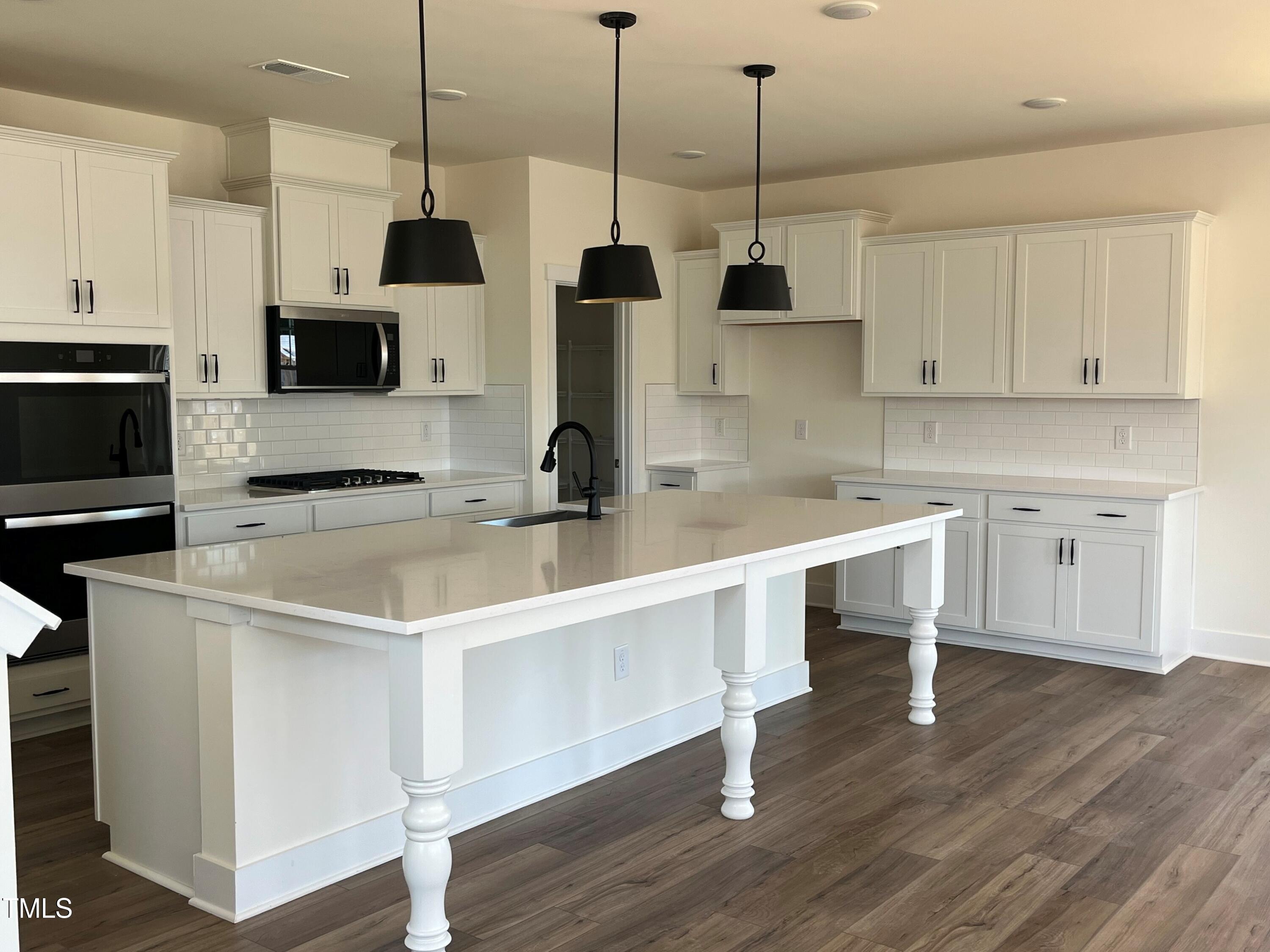 79 Willow Cameron Way