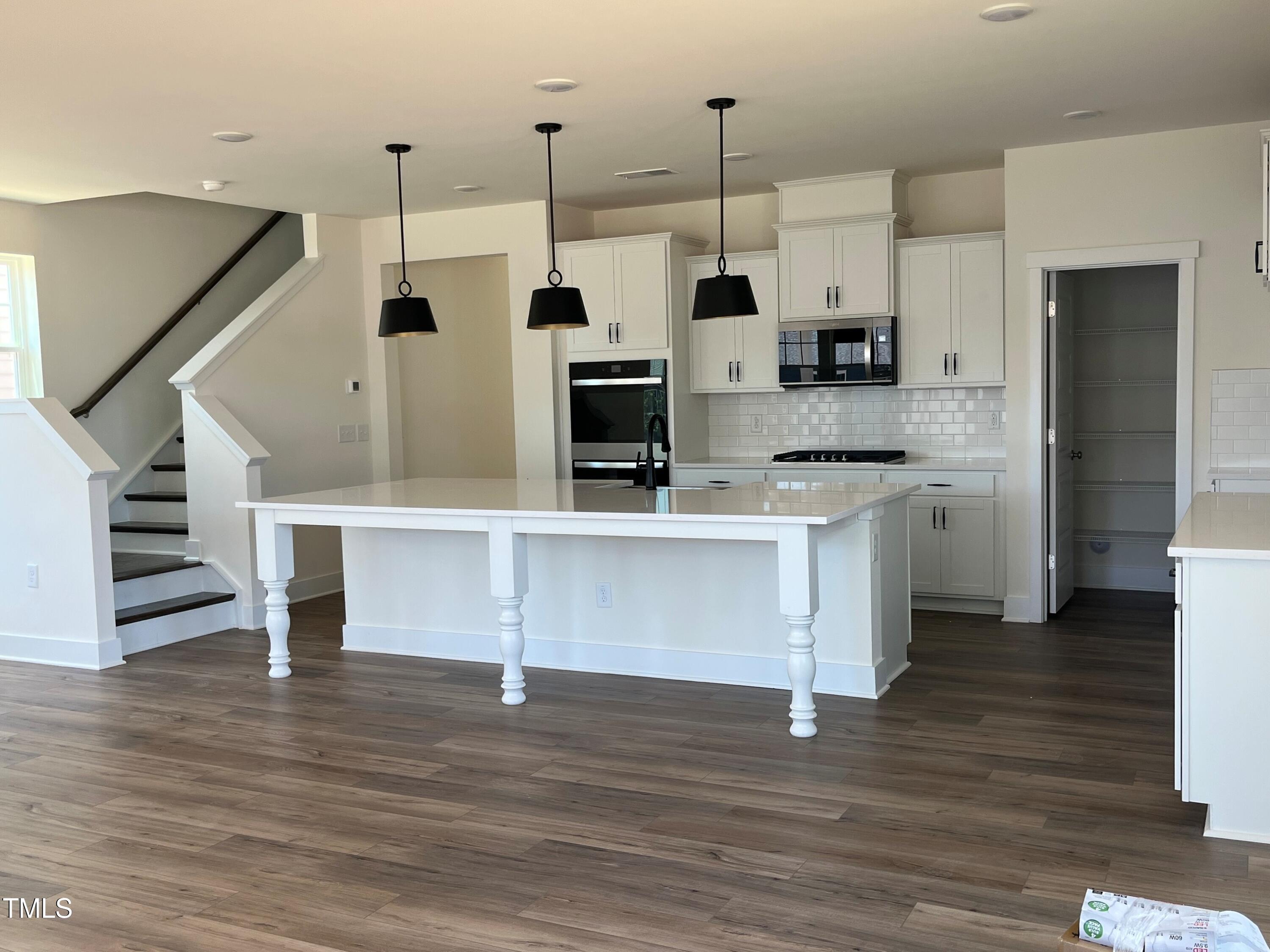 79 Willow Cameron Way