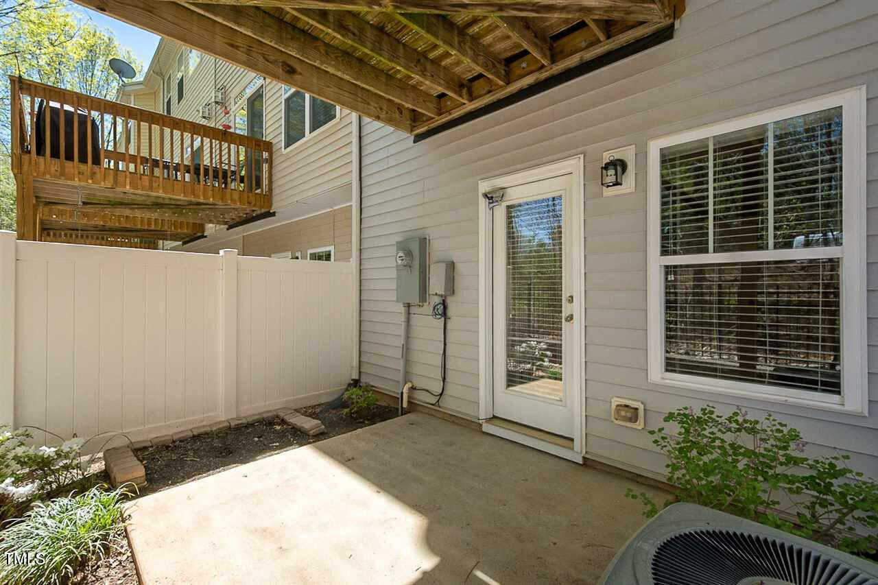 8016 Sycamore Hill Lane