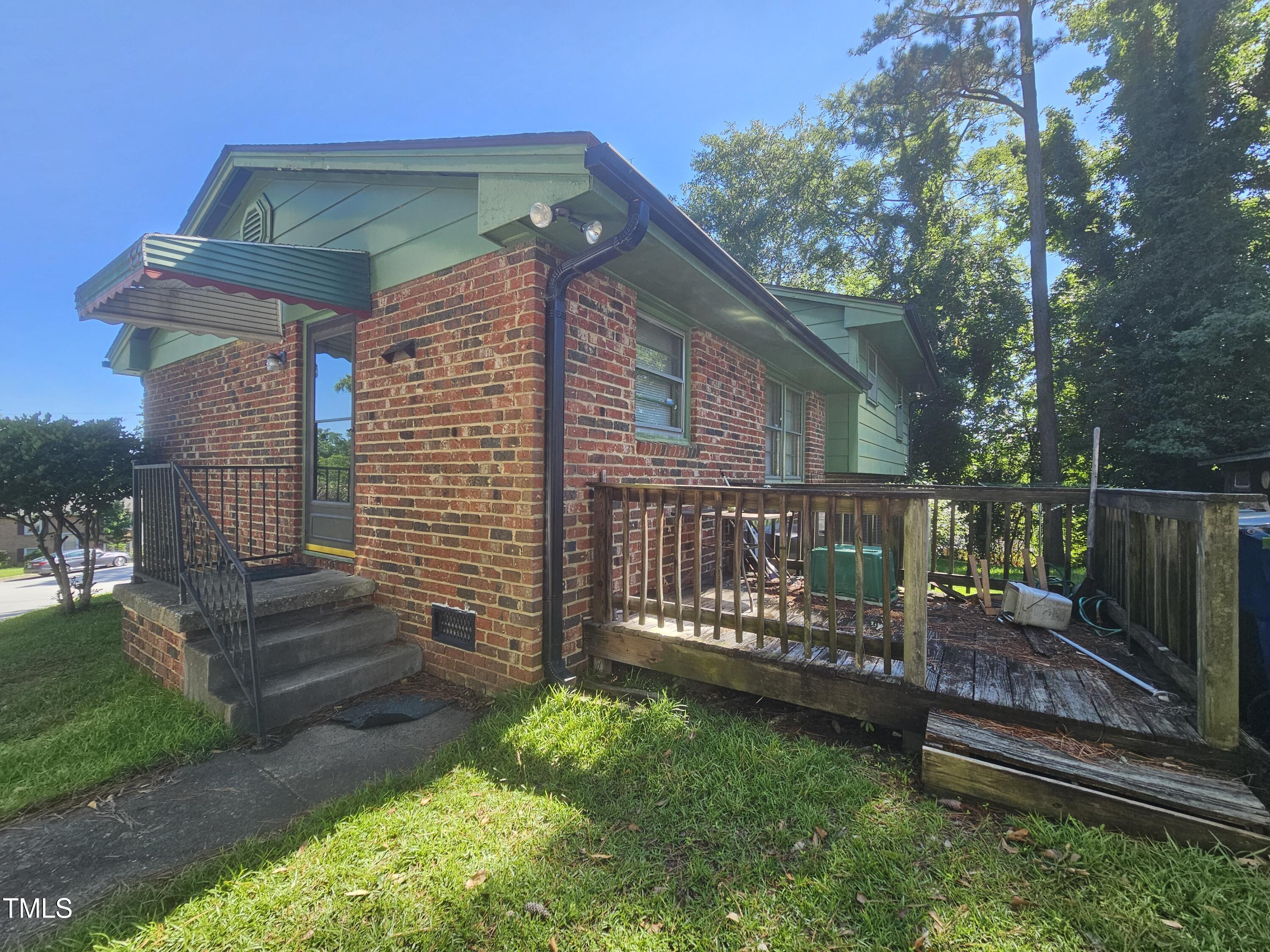2308 Blacklan Circle