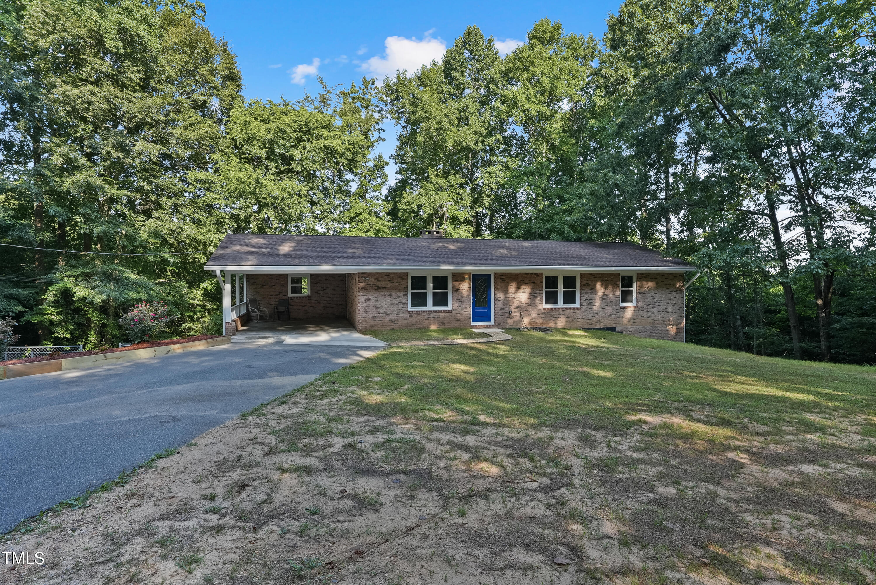 3863 Avents Ferry Road