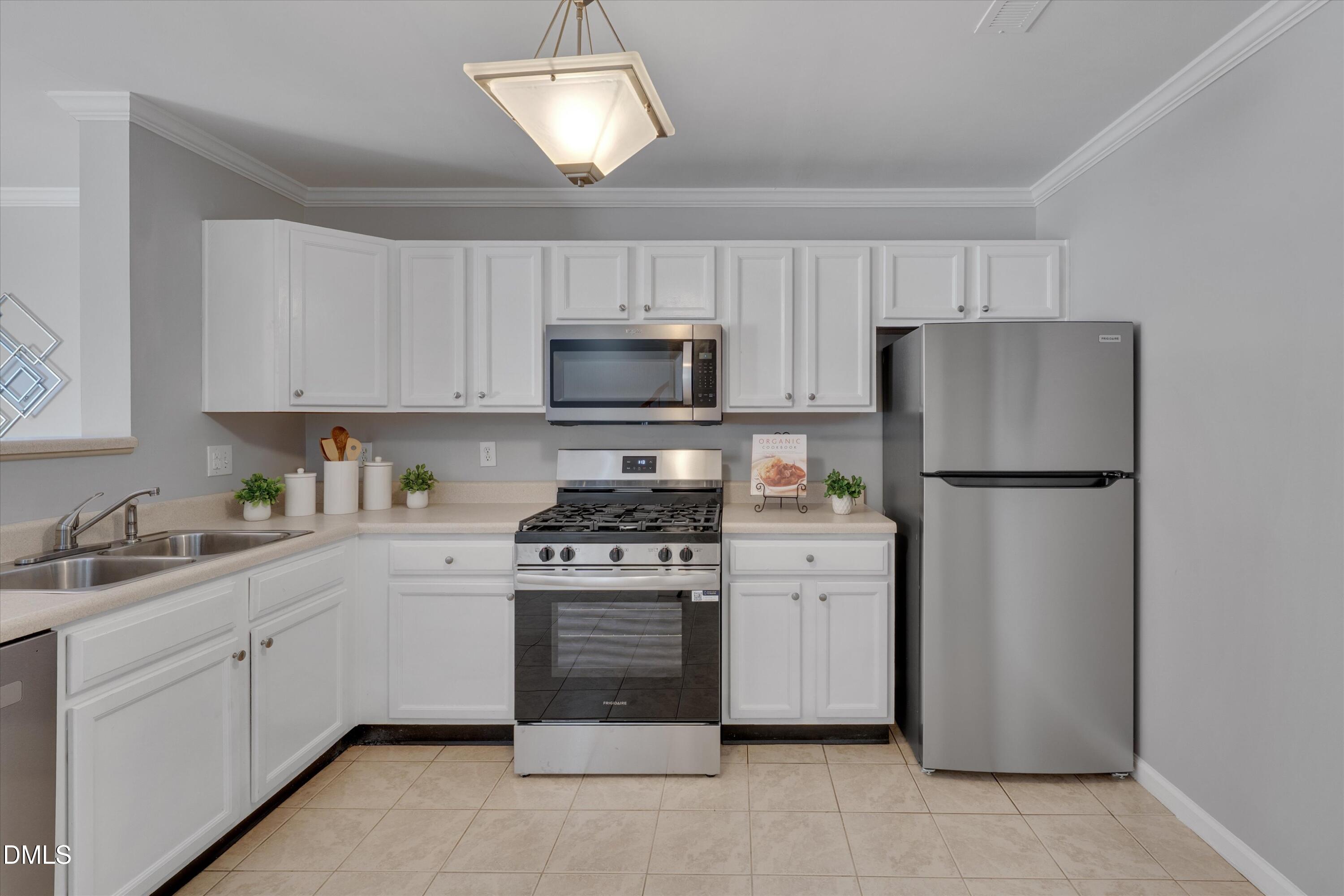 2621 Ivory Run Way 105