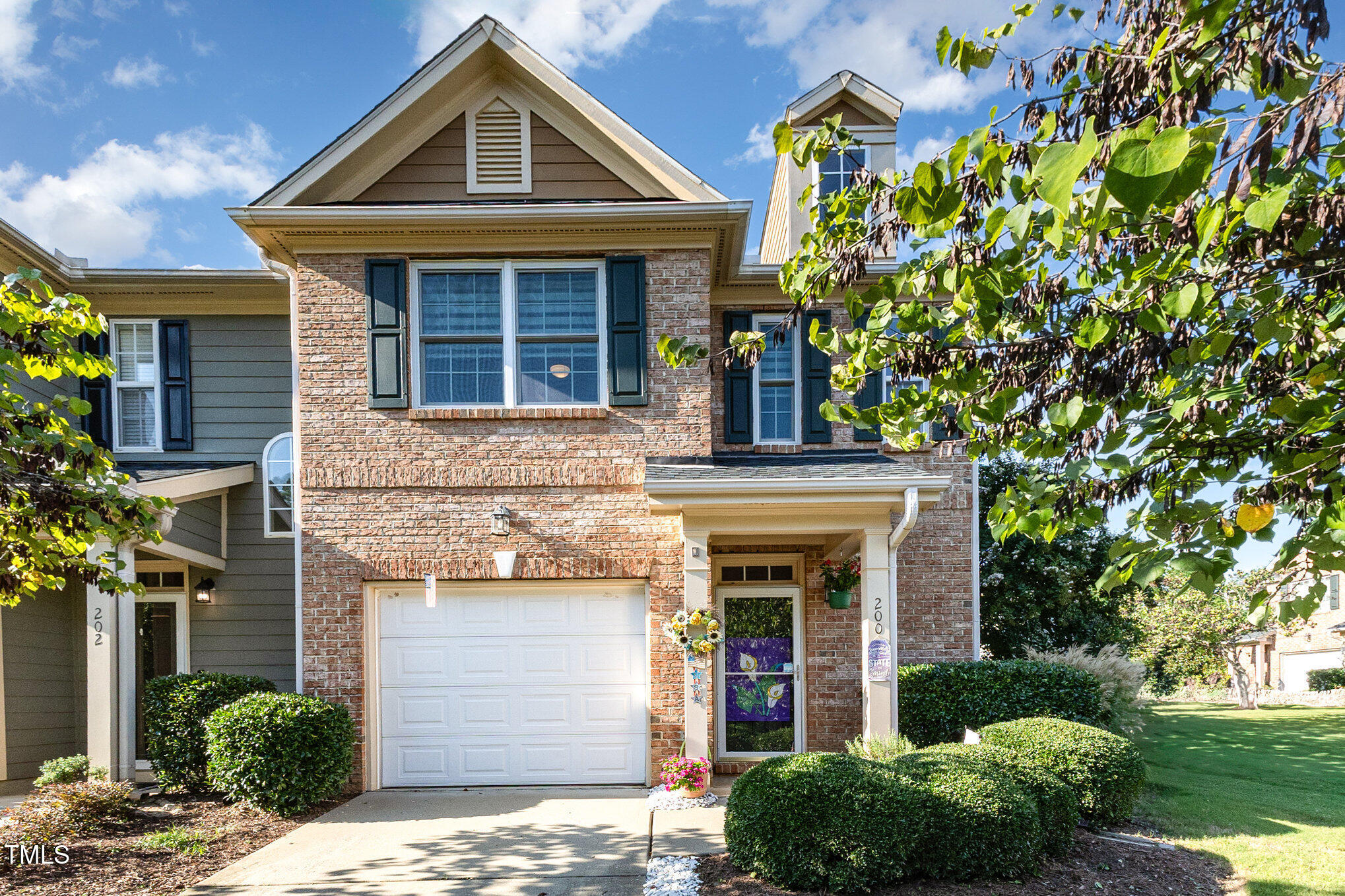 200 Storemont Way