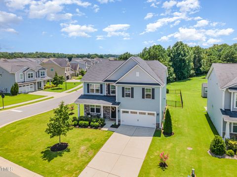 609 Golden Plum Lane Zebulon NC 27597
