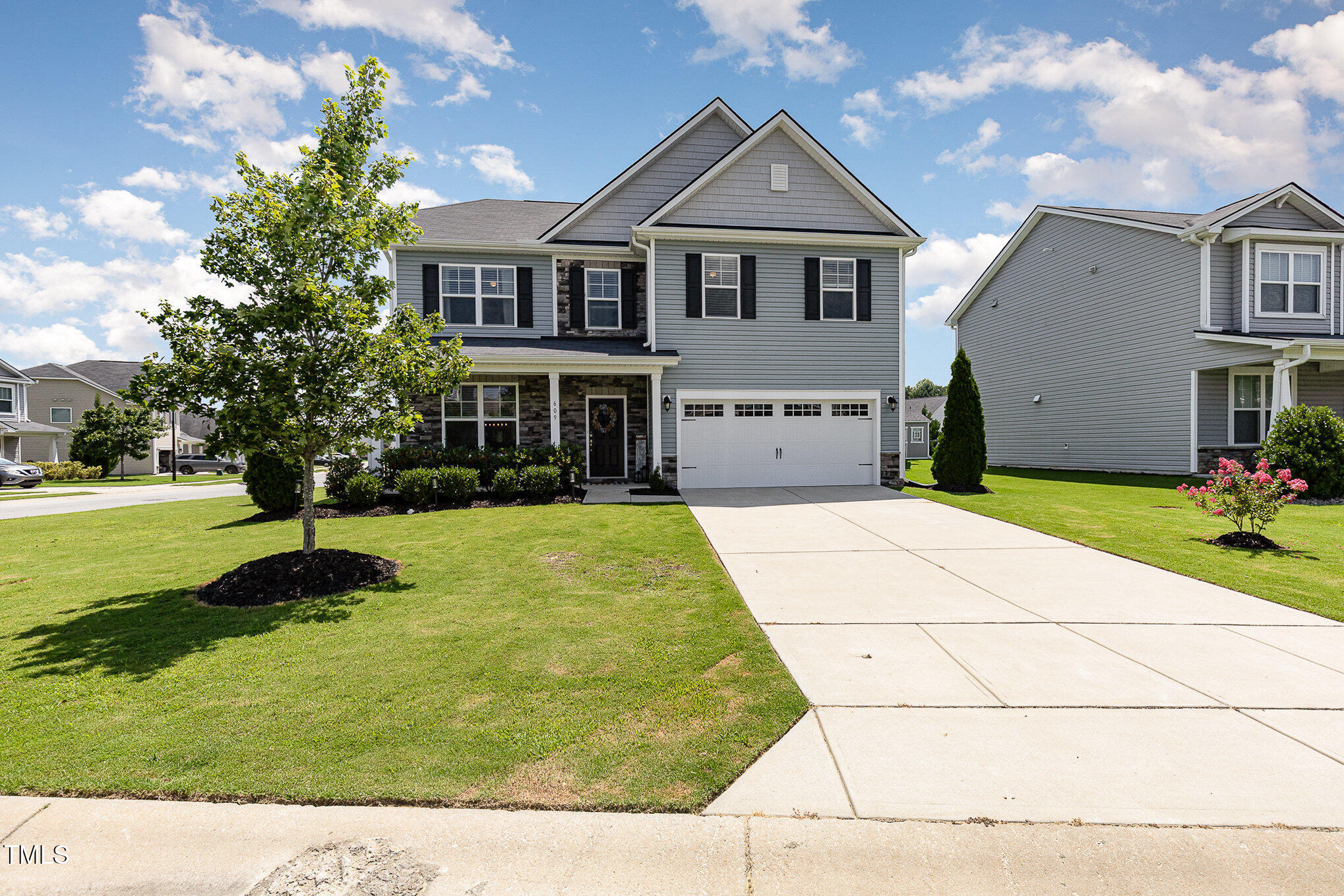 609 Golden Plum Lane