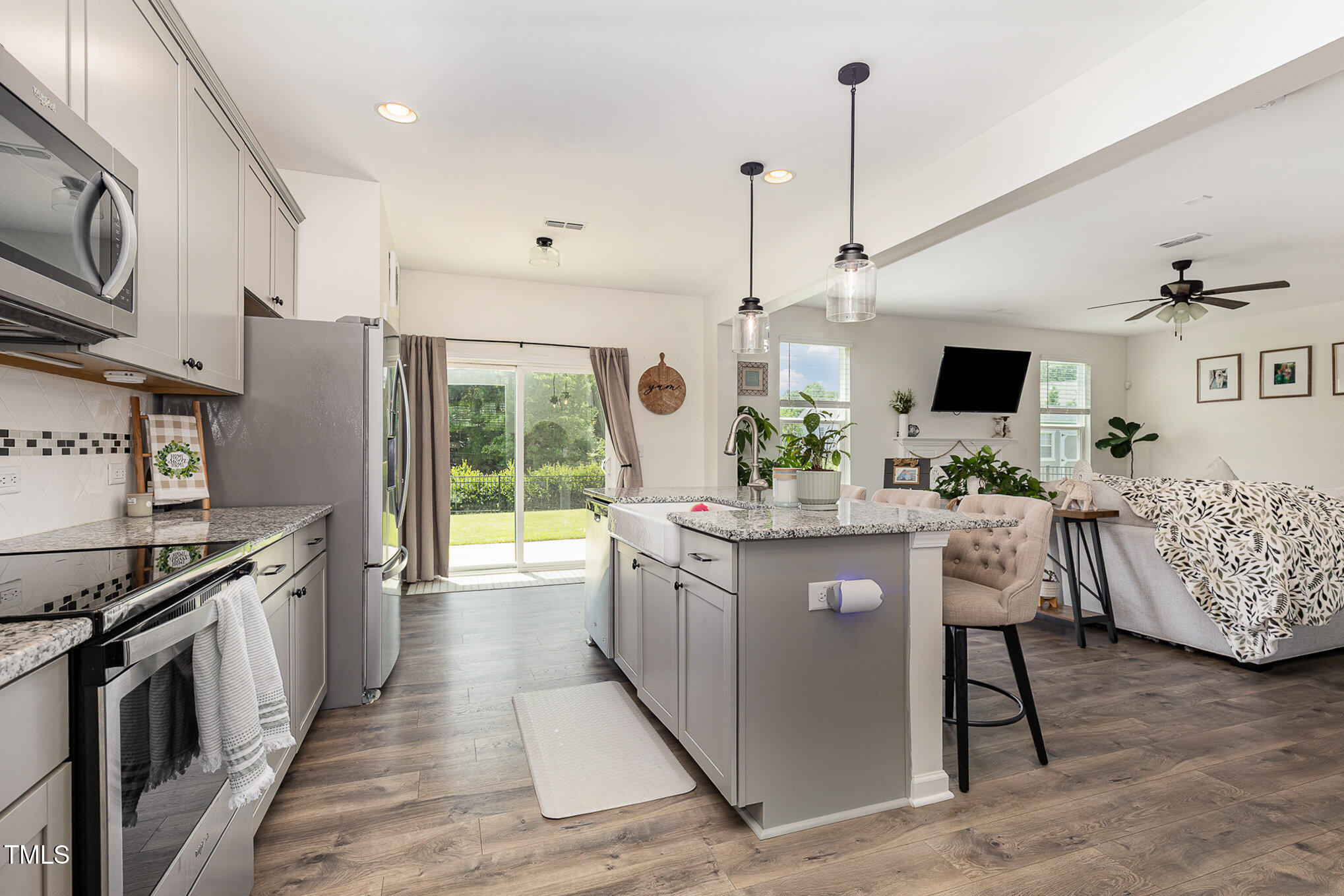 609 Golden Plum Lane