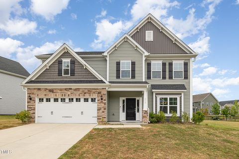 Single Family Residence in Knightdale NC 4612 Stony Falls Way.jpg