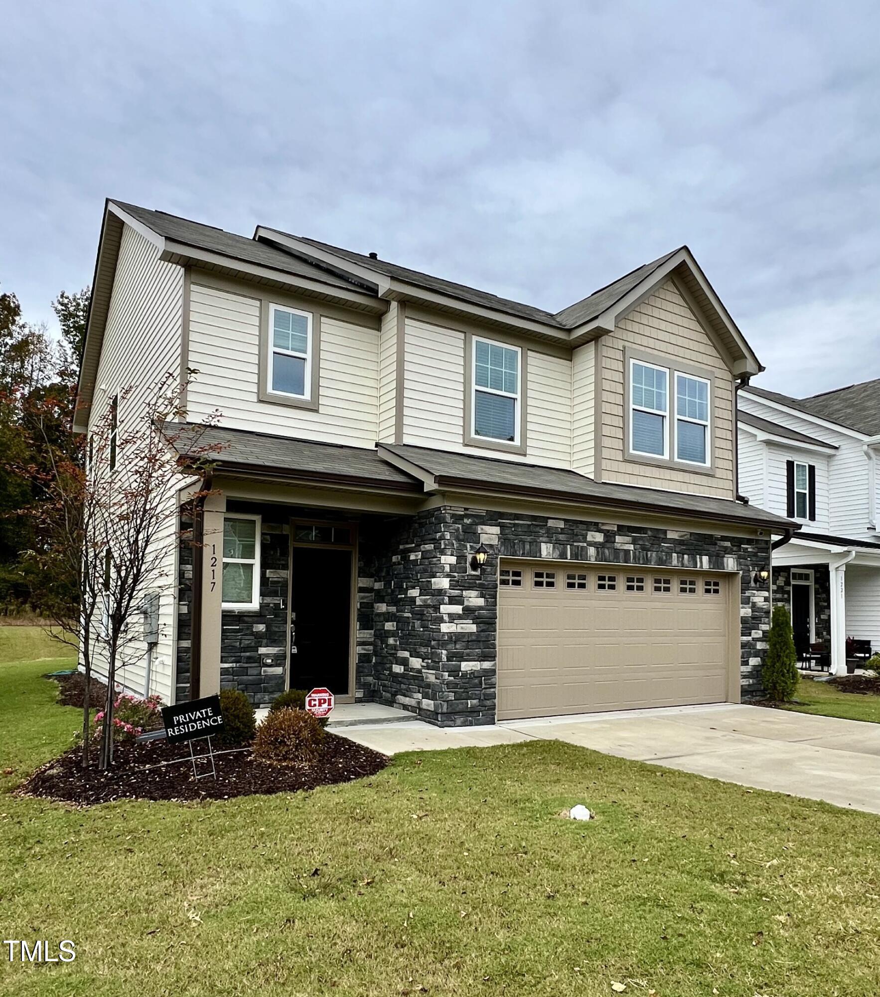 Zebulon, North Carolina 27597, United States, 3 Bedrooms Bedrooms, ,3 BathroomsBathrooms,Residential,Pending,38433