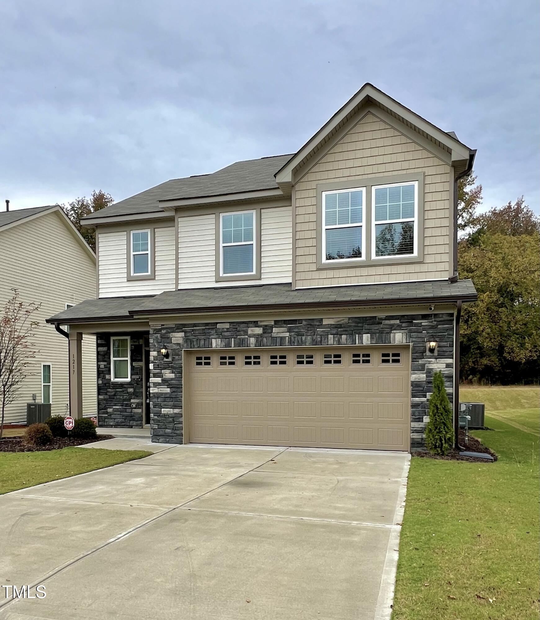 Zebulon, North Carolina 27597, United States, 3 Bedrooms Bedrooms, ,3 BathroomsBathrooms,Residential,Pending,38433