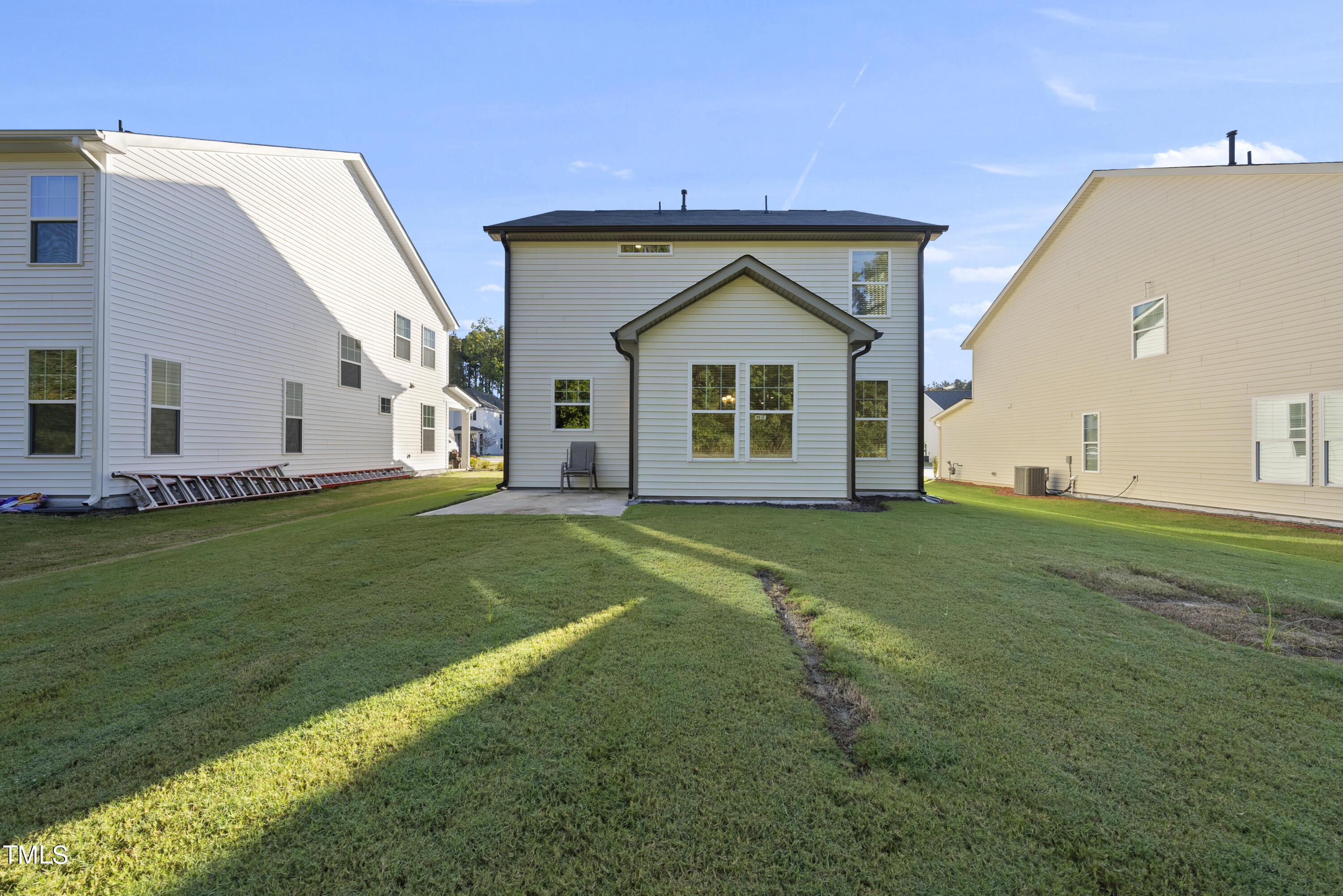 Zebulon, North Carolina 27597, United States, 3 Bedrooms Bedrooms, ,3 BathroomsBathrooms,Residential,Pending,38433