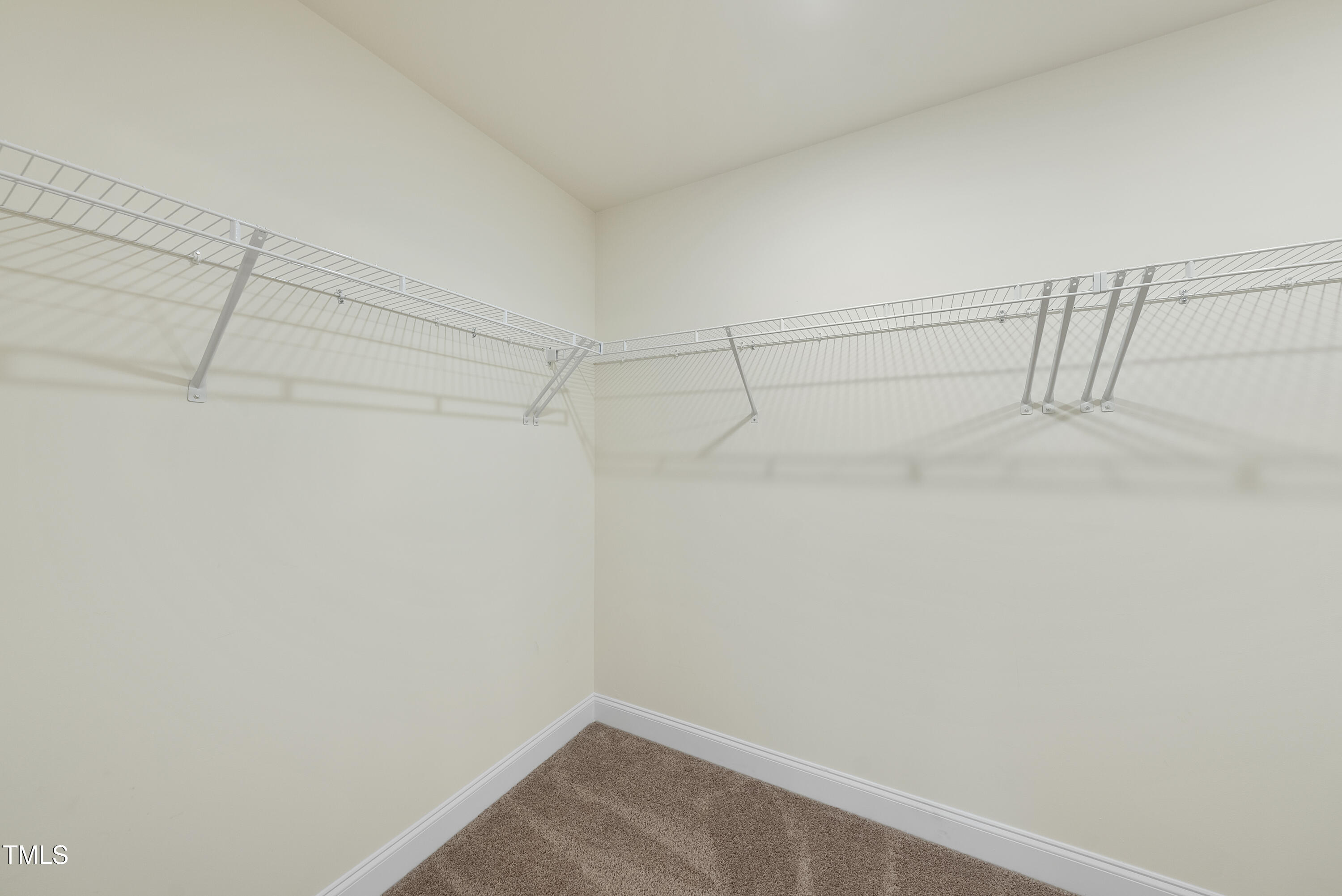 Zebulon, North Carolina 27597, United States, 3 Bedrooms Bedrooms, ,3 BathroomsBathrooms,Residential,Pending,38433