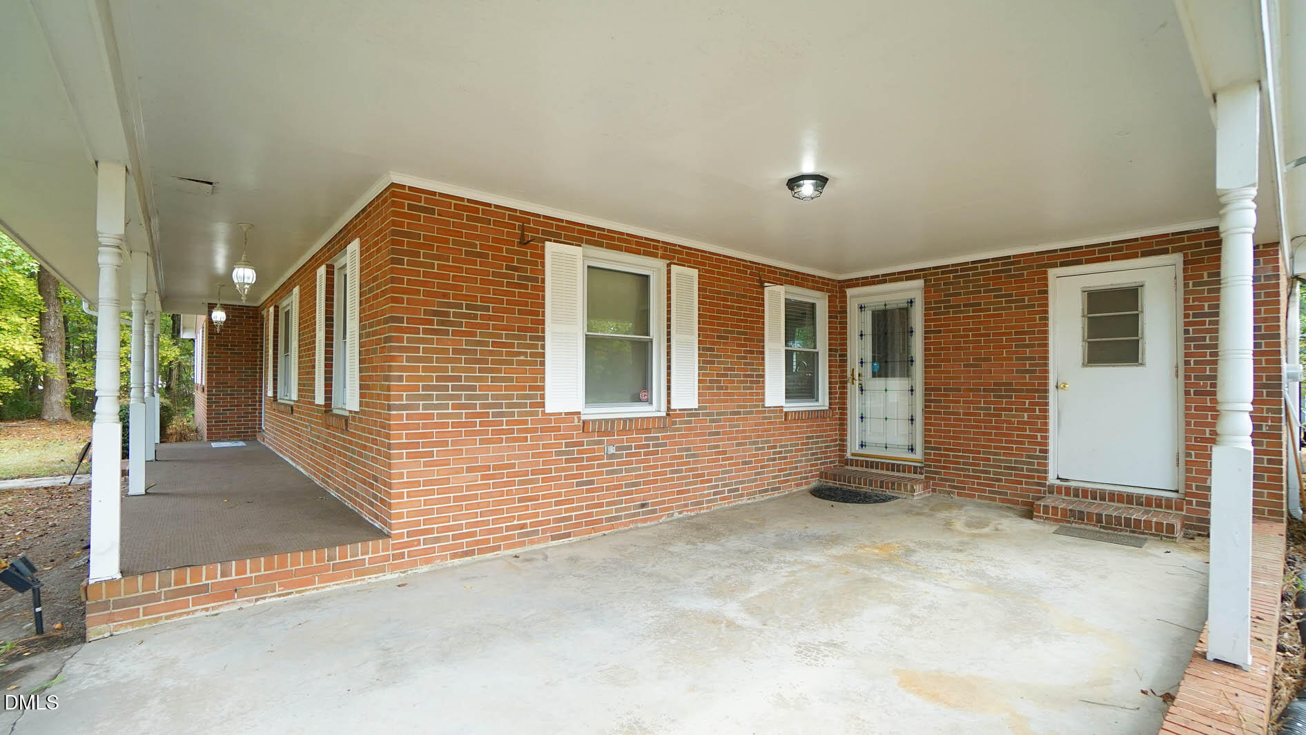 2015 Piney Plains Road