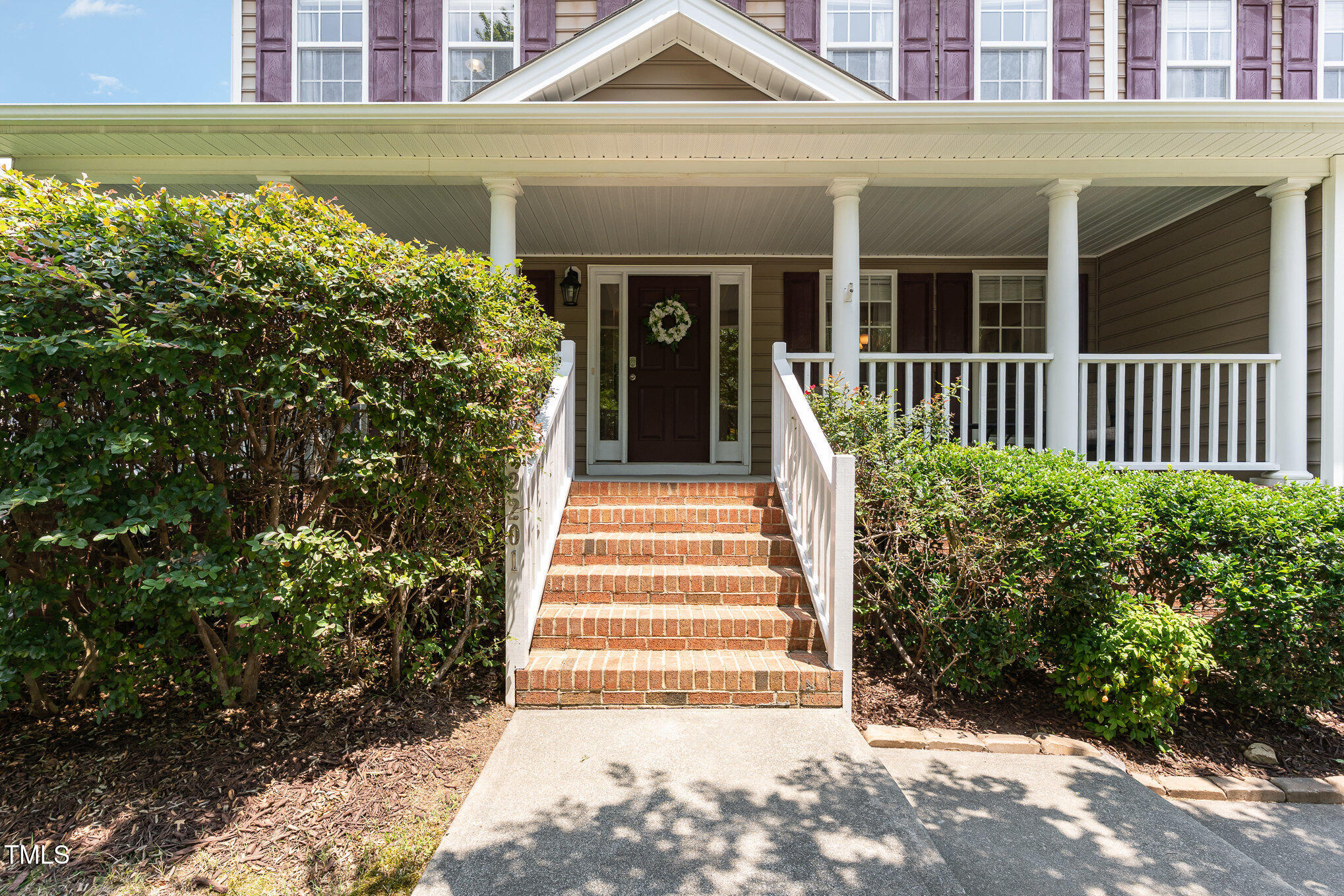 2201 Wide River Drive