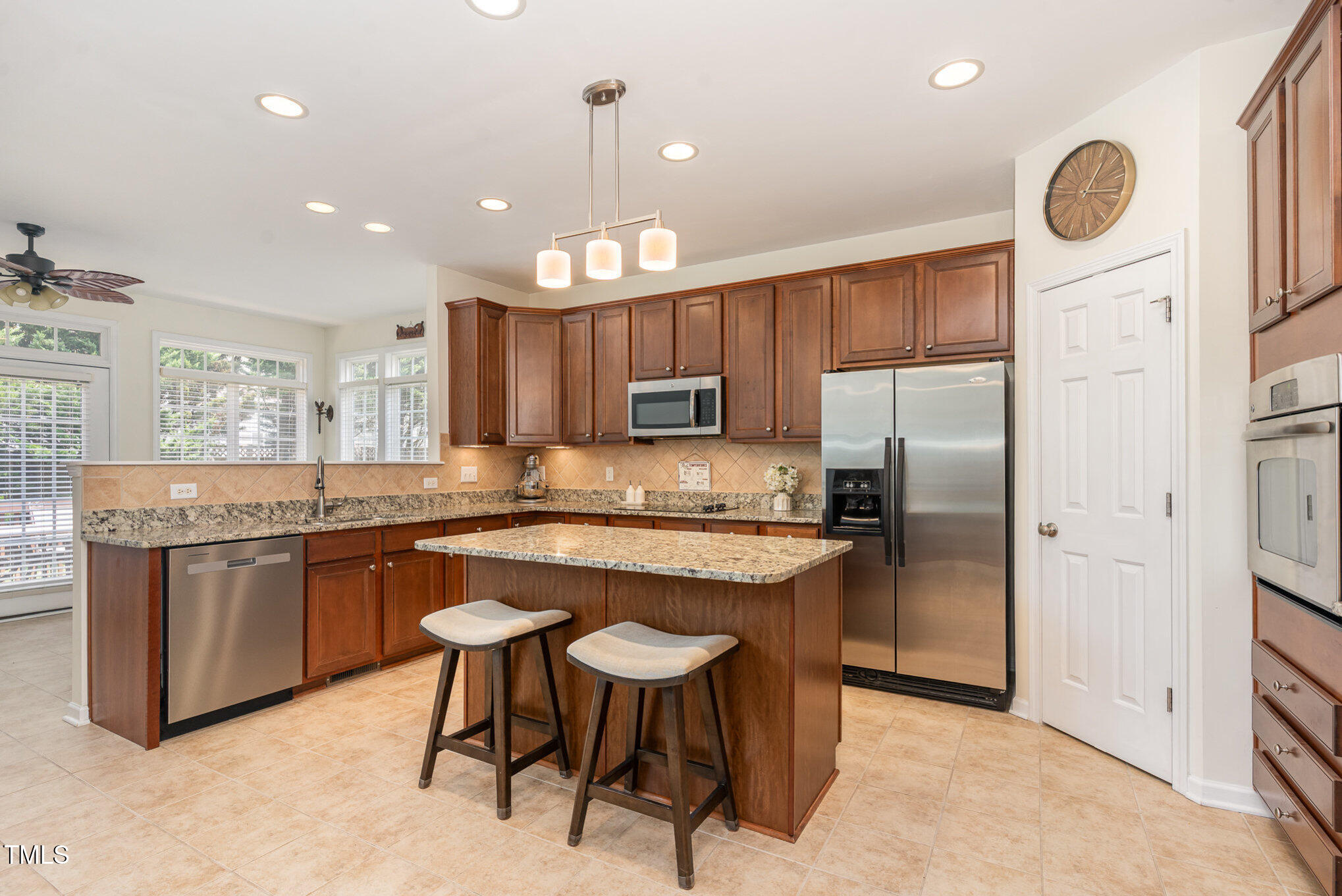 2201 Wide River Drive