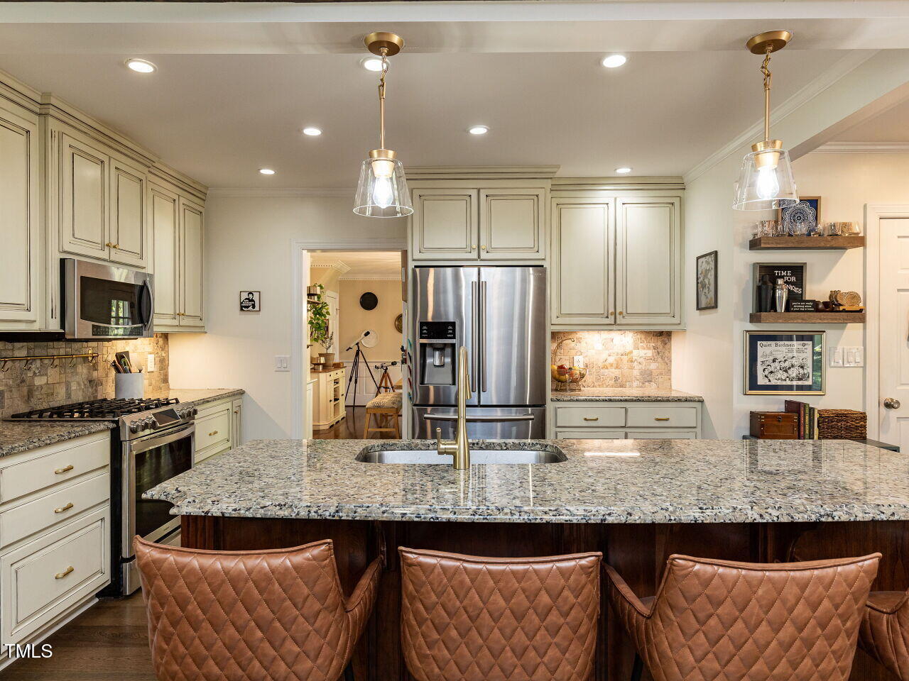 107 Forest Road