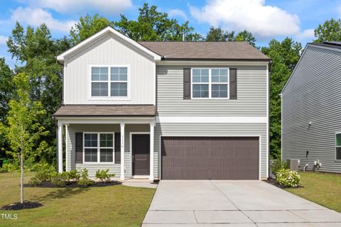 Single Family Residence in Knightdale NC 1116 Sumter Pointe Way.jpg