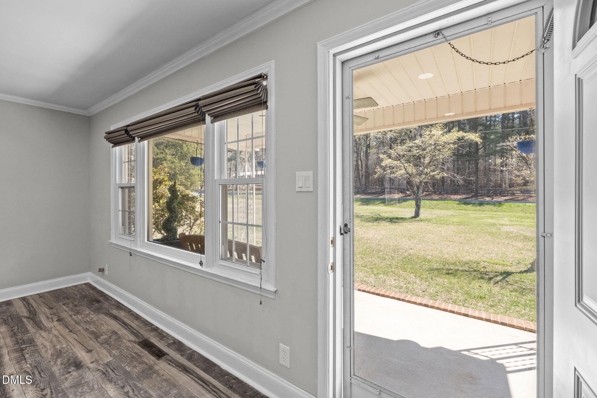 2729 Orange Grove Road