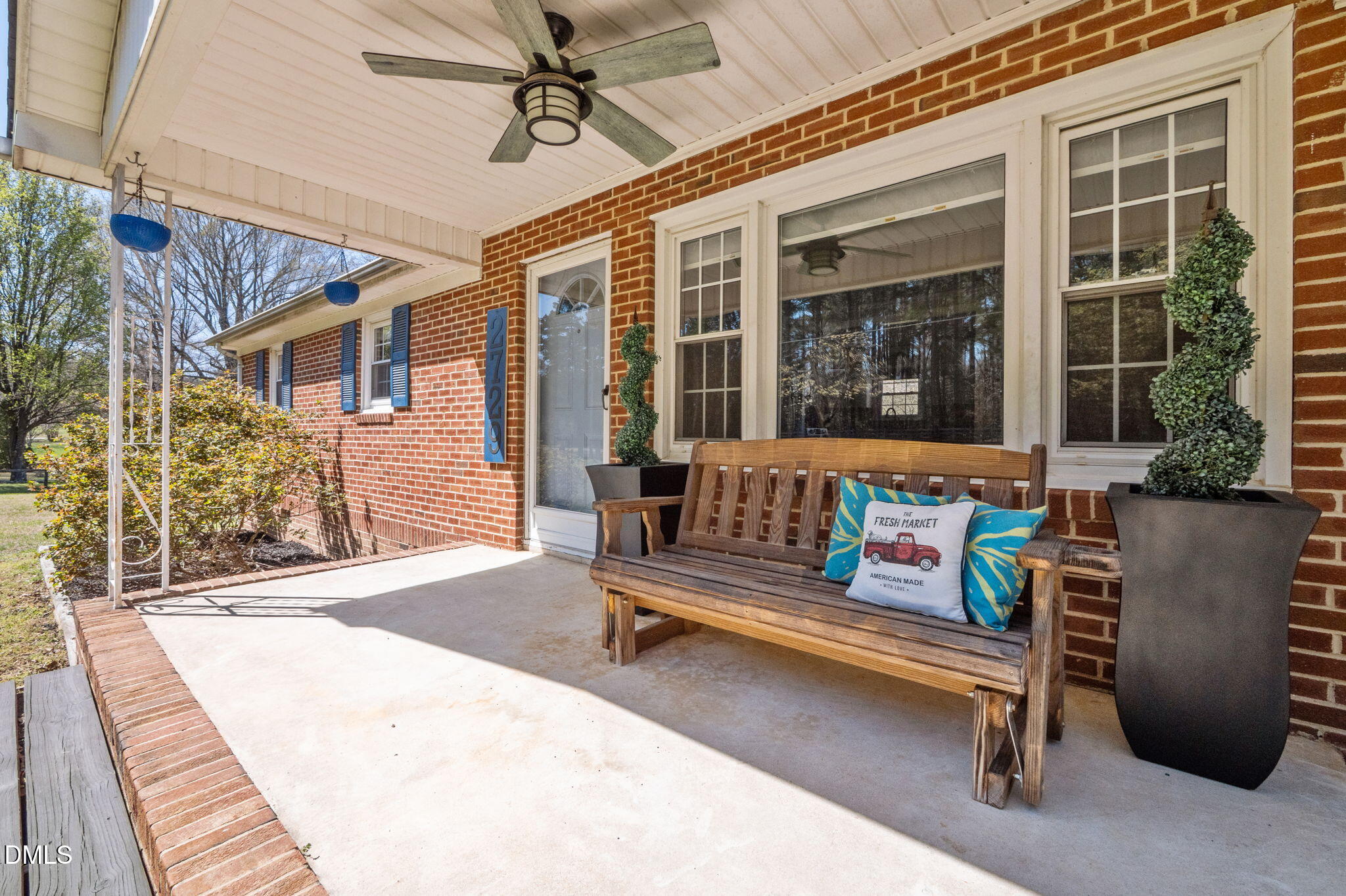 2729 Orange Grove Road