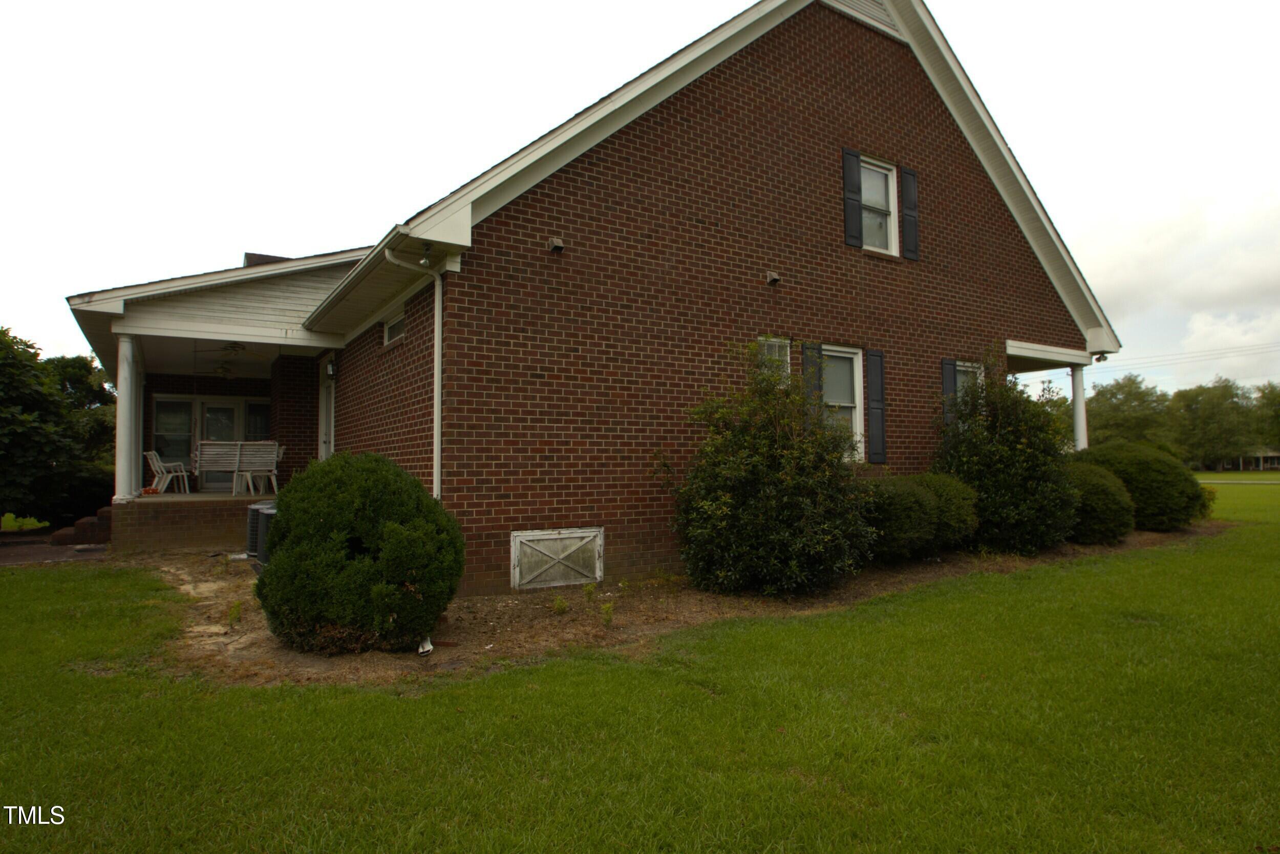 1526 Jonesboro Road