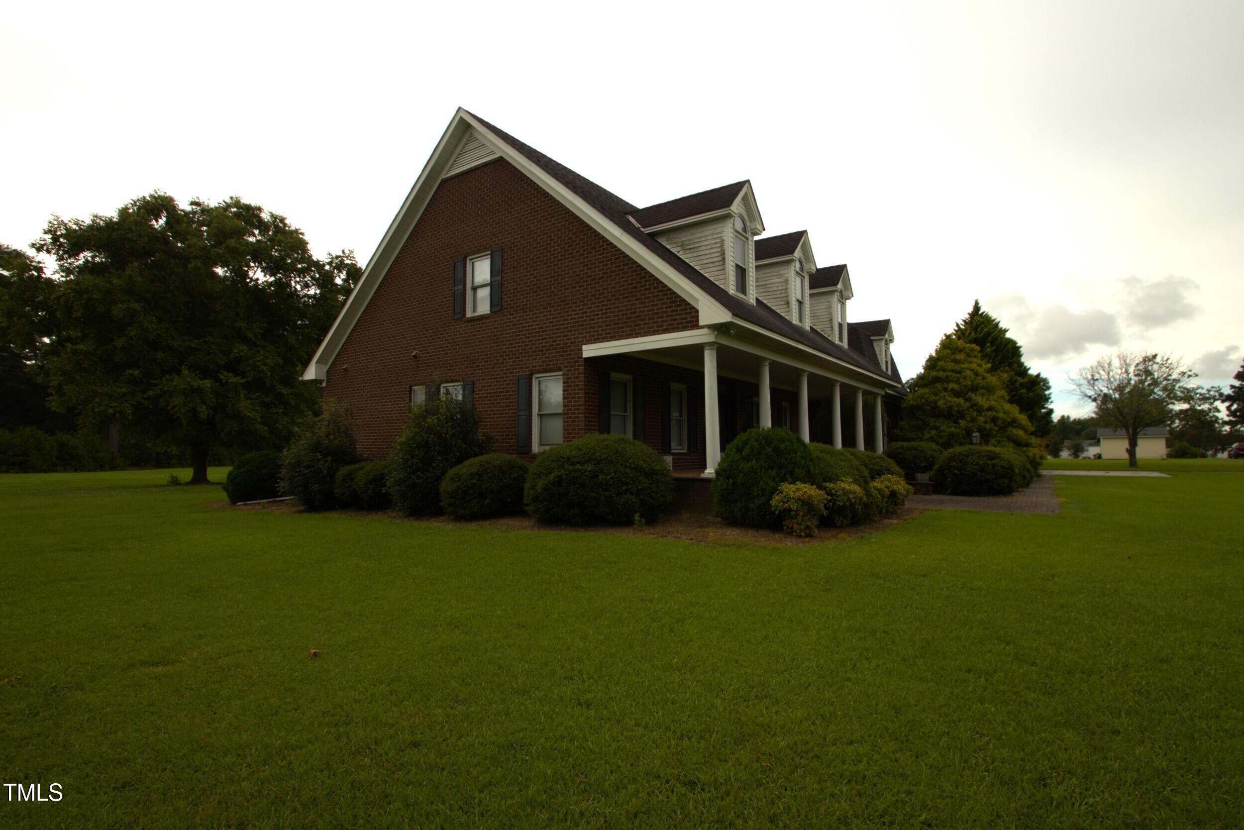 1526 Jonesboro Road