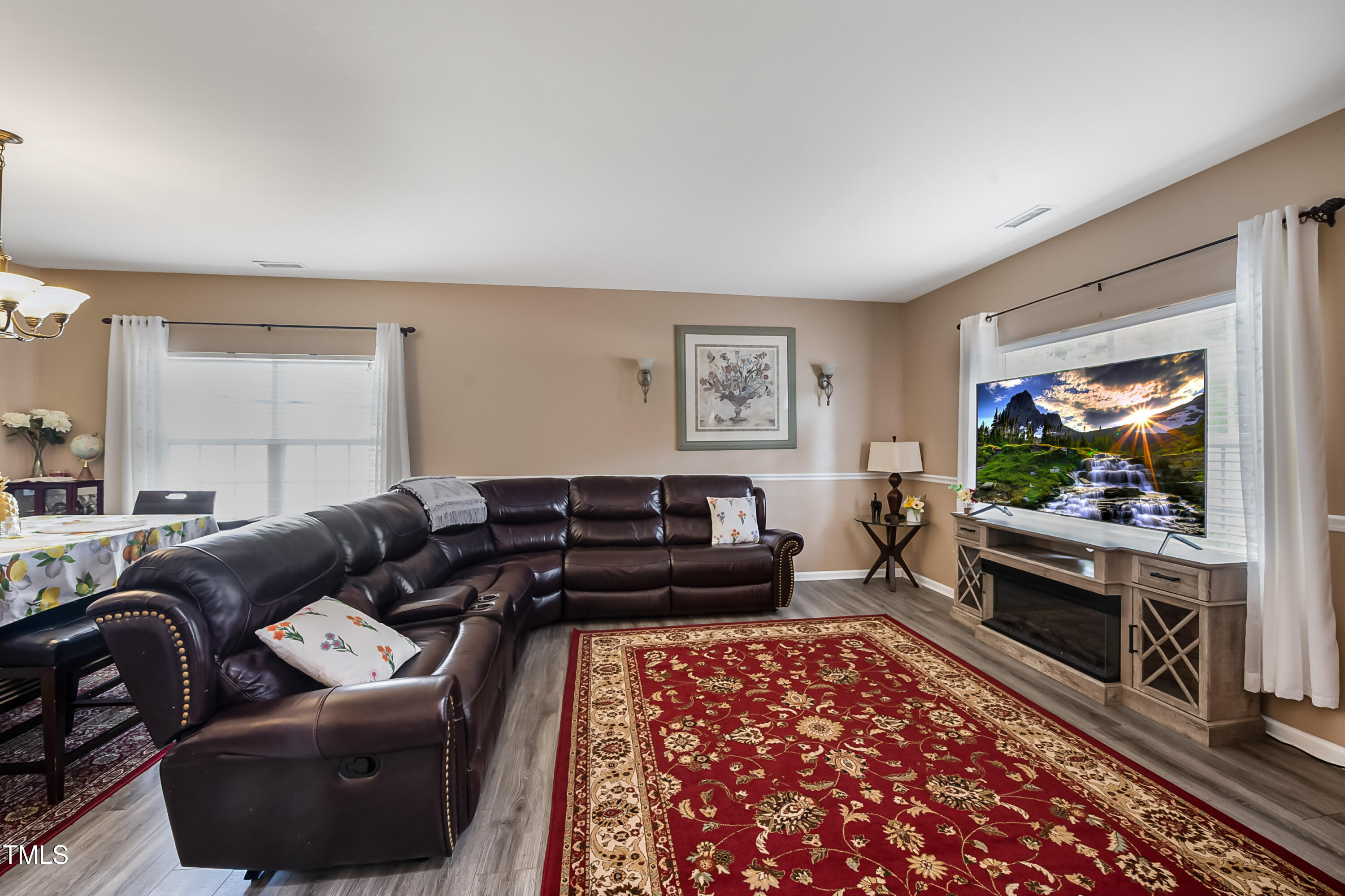 104 James River Court