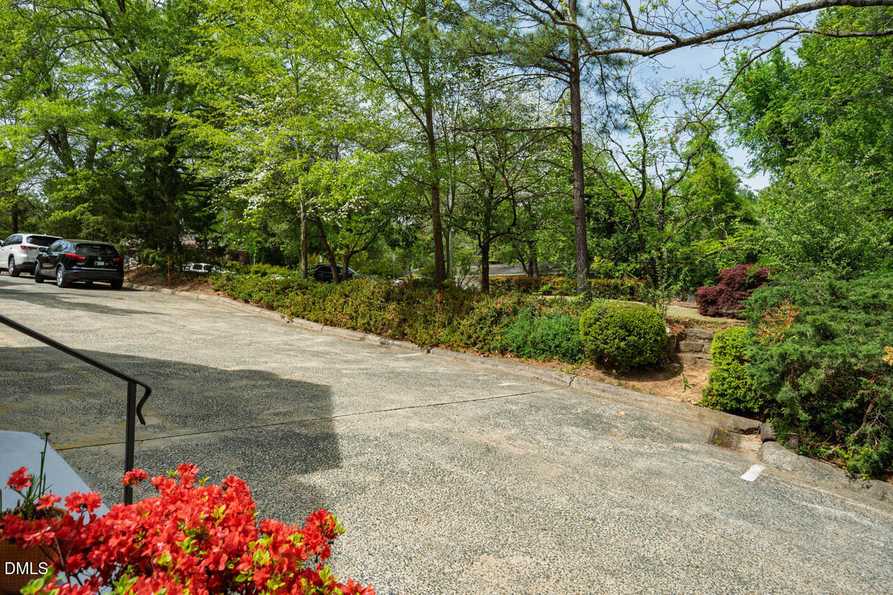 601 Martin Luther King Jr. Boulevard 1