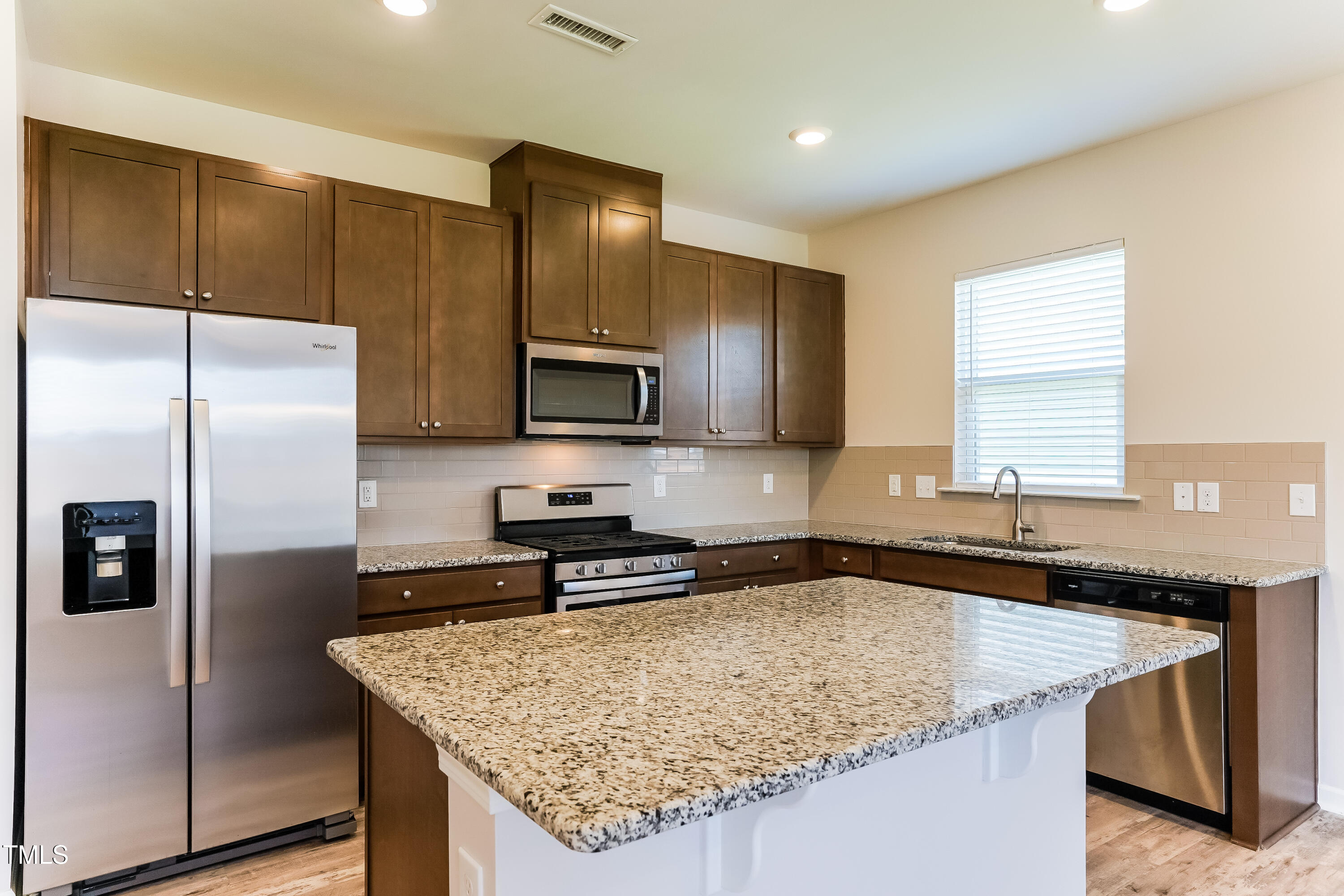 1106 Noor Lane