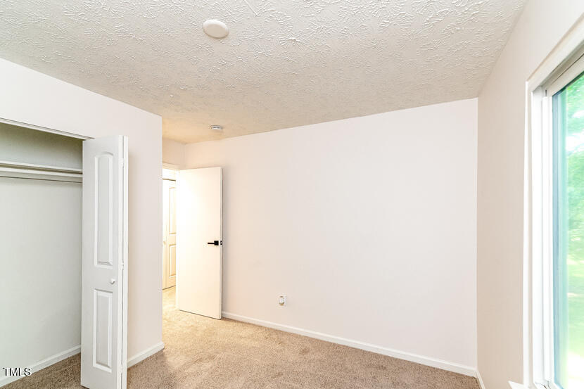 31 S Angela Circle