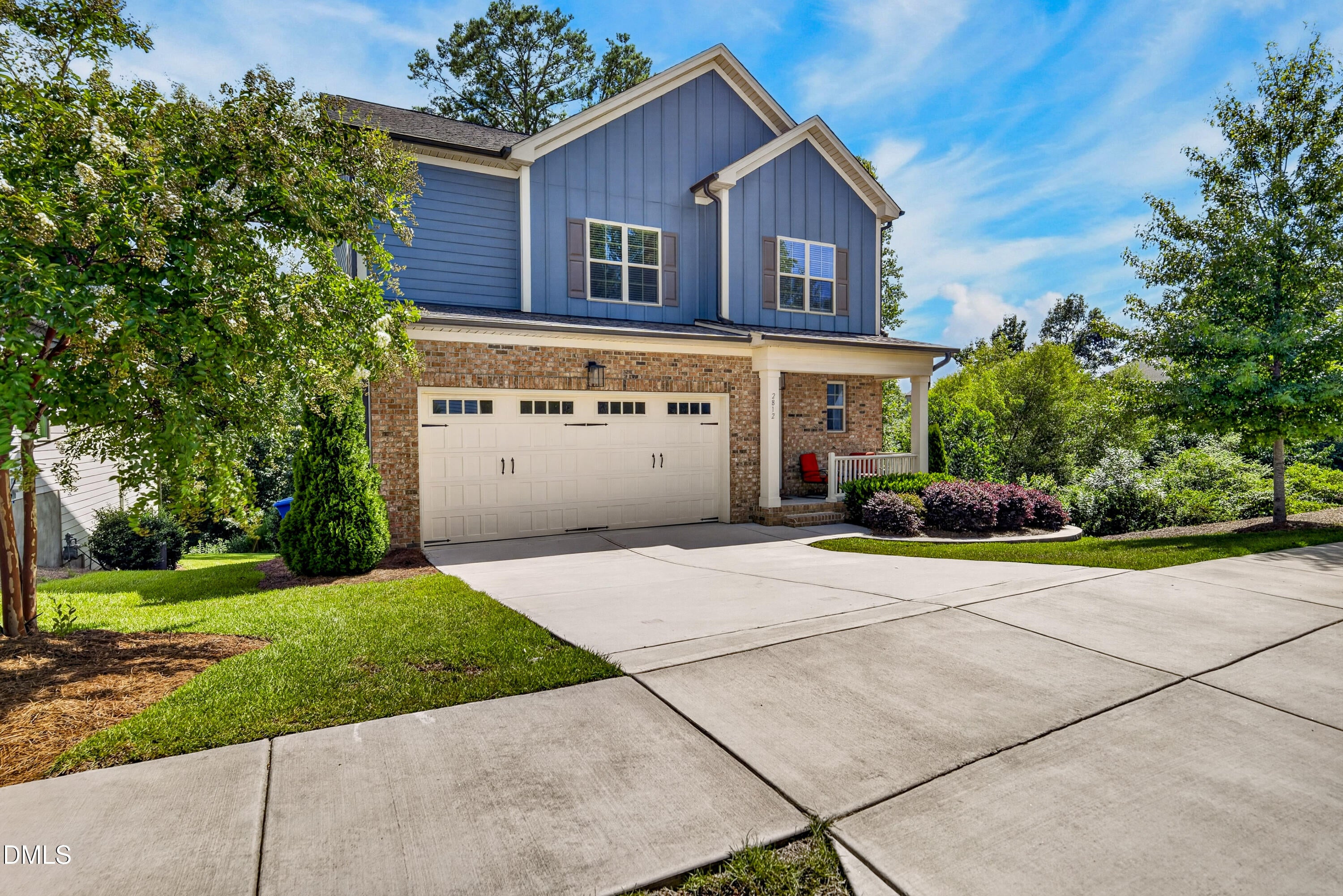 2812 Meadow Bluffs Way