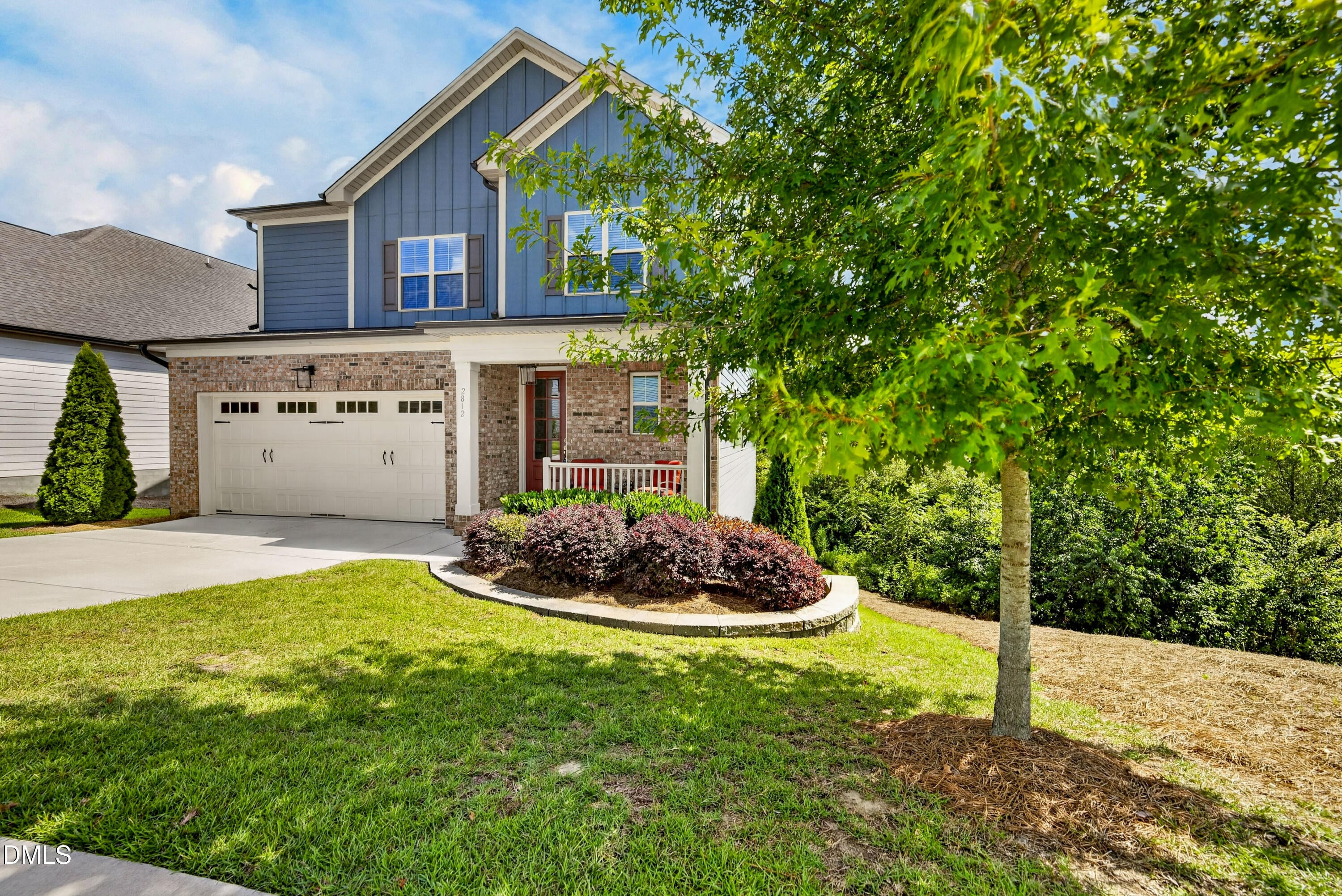 2812 Meadow Bluffs Way