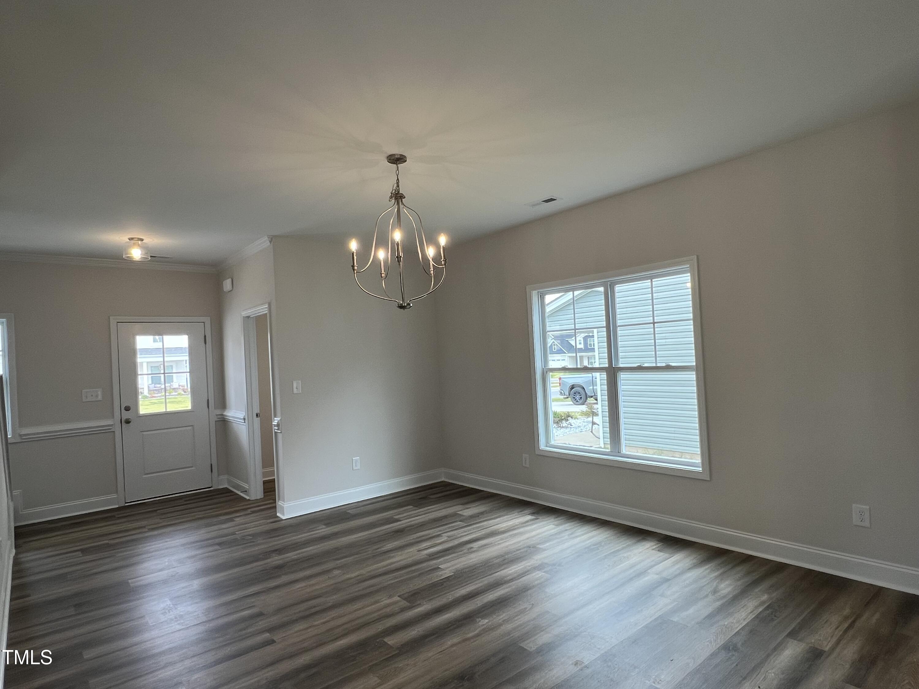 172 London Drive
