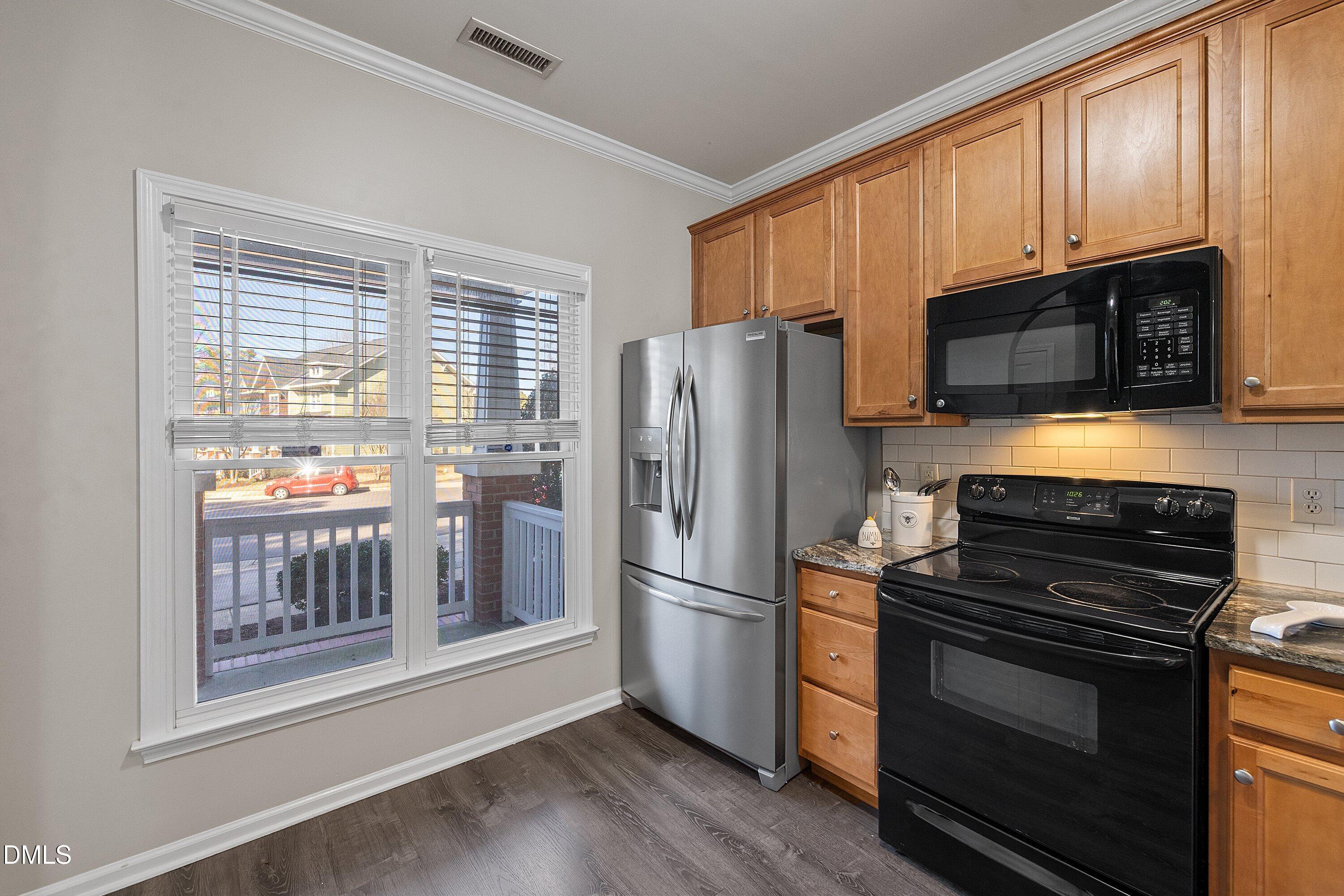 1052 Mica Lamp Court