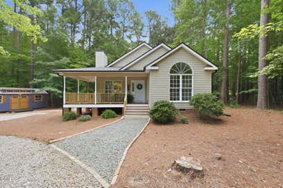 3411 Thistledown Court Efland NC 27243