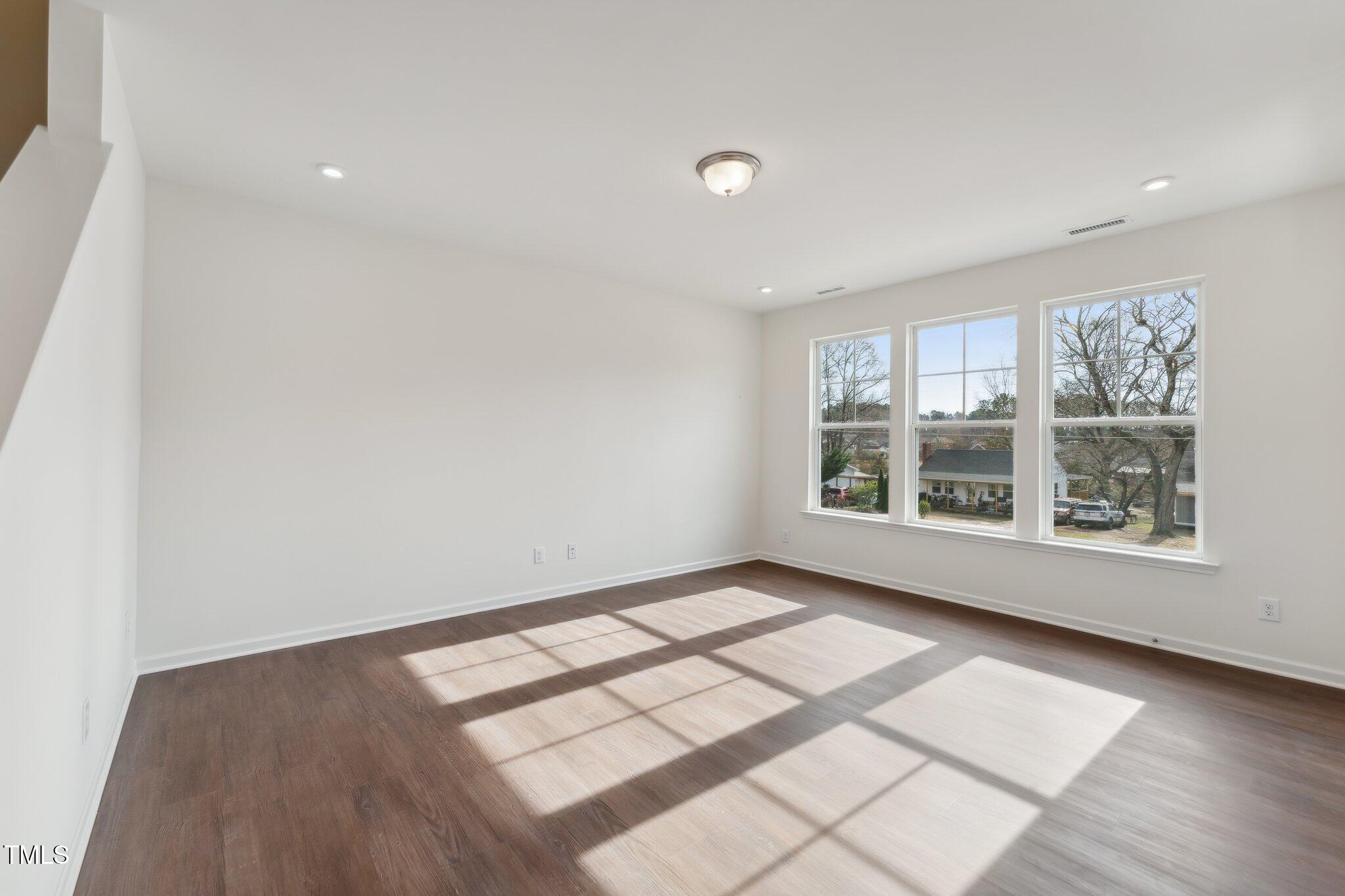 1427 Goldsboro Avenue