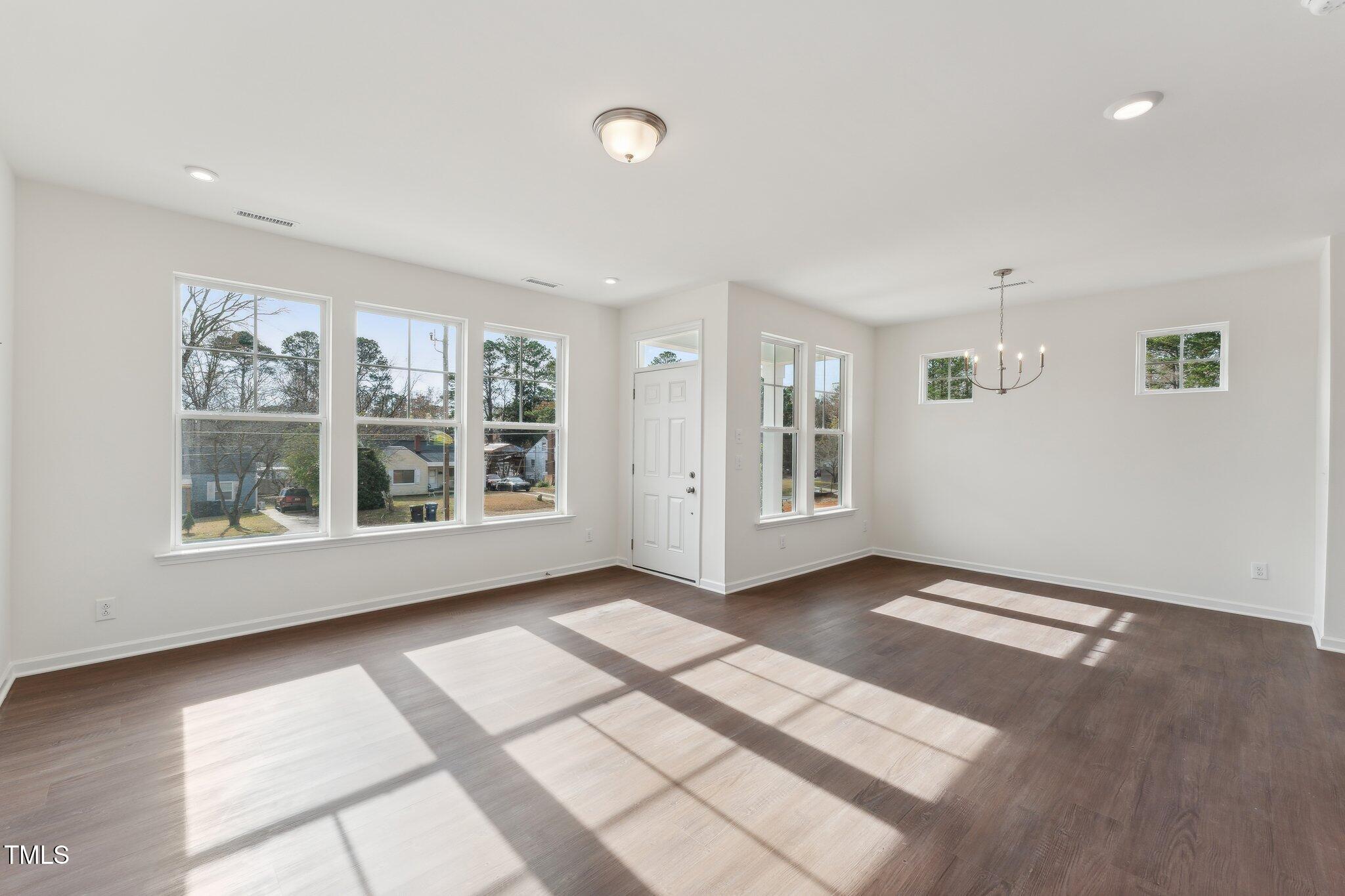 1427 Goldsboro Avenue