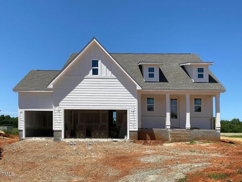 Single Family Residence in Mebane NC 4841 Grosbeak Court.jpg