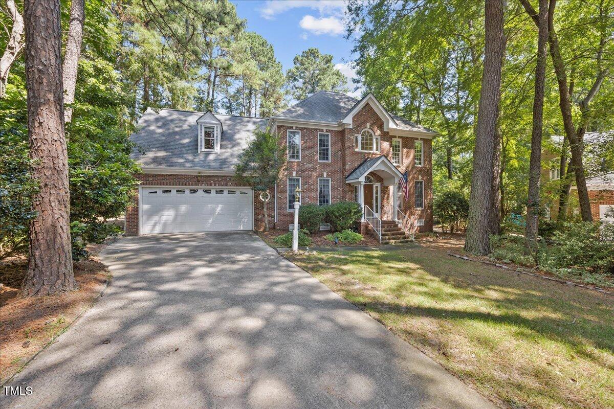 1023 N Wellonsburg Place