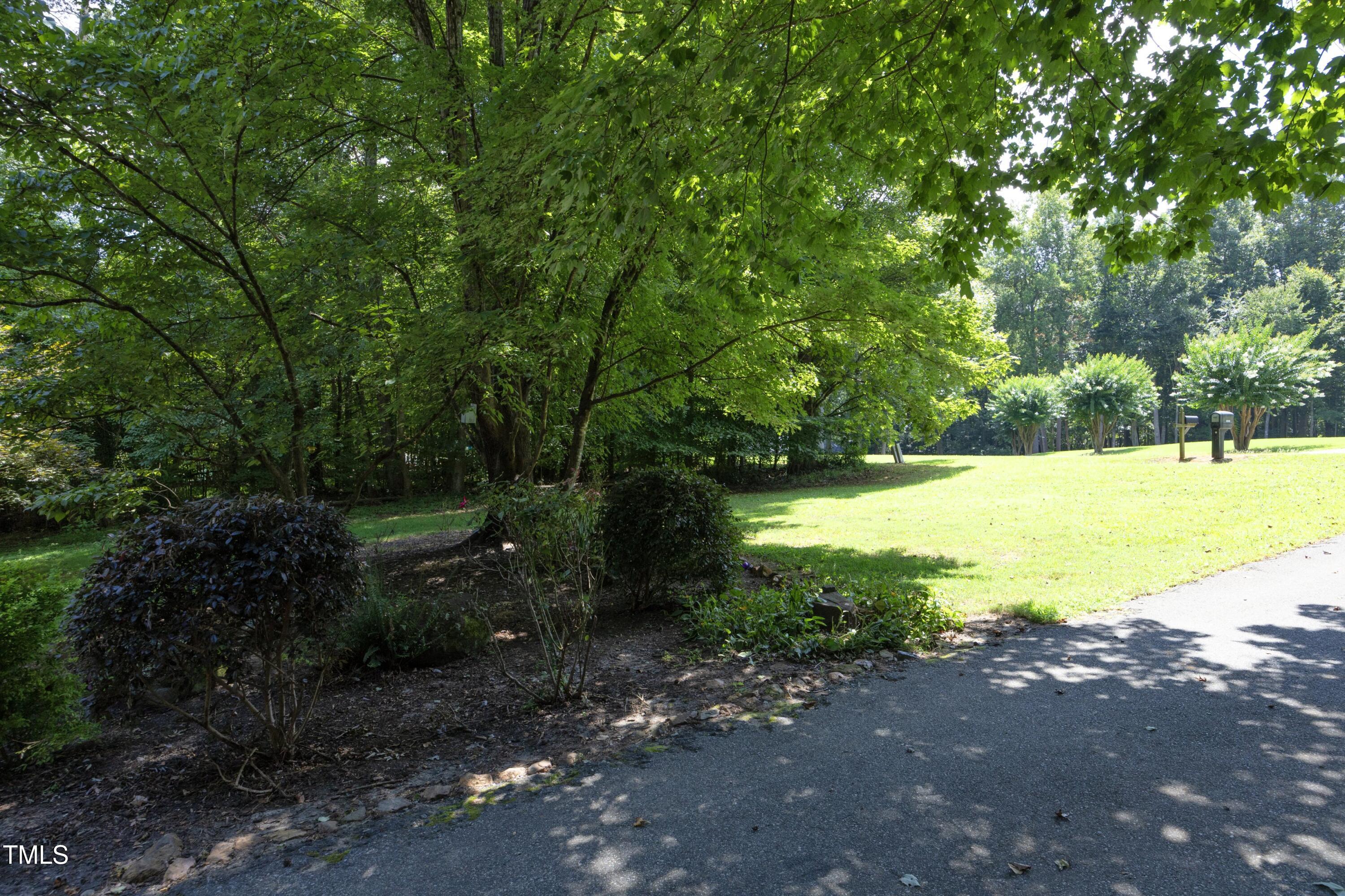 2484 Moss Creek Loop